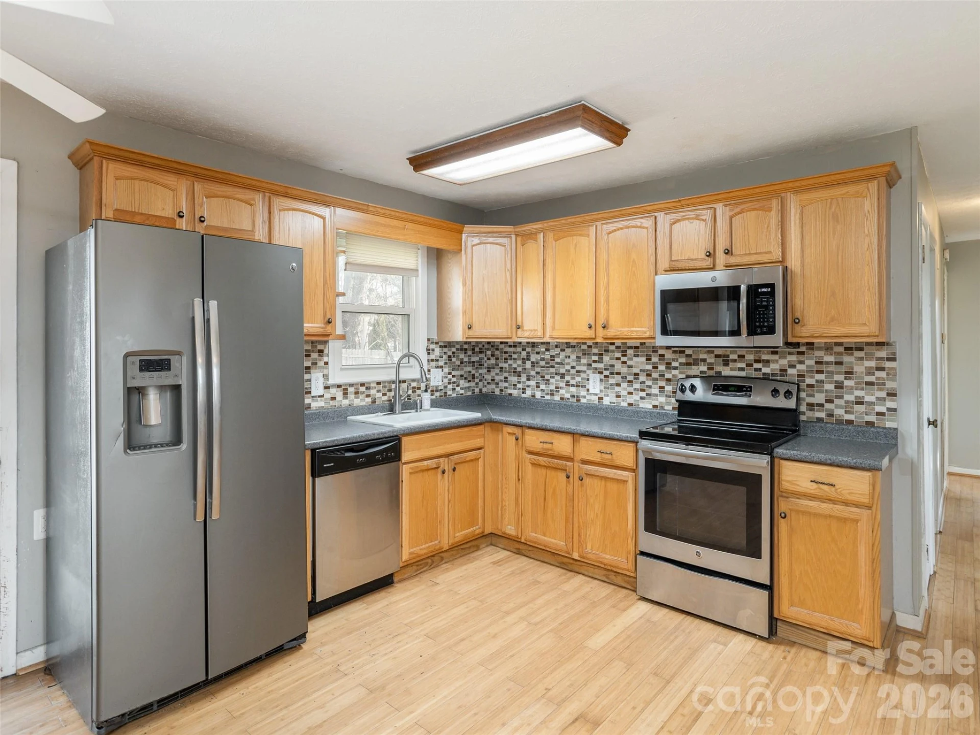 5057 Howard Gap Road - Photo 7