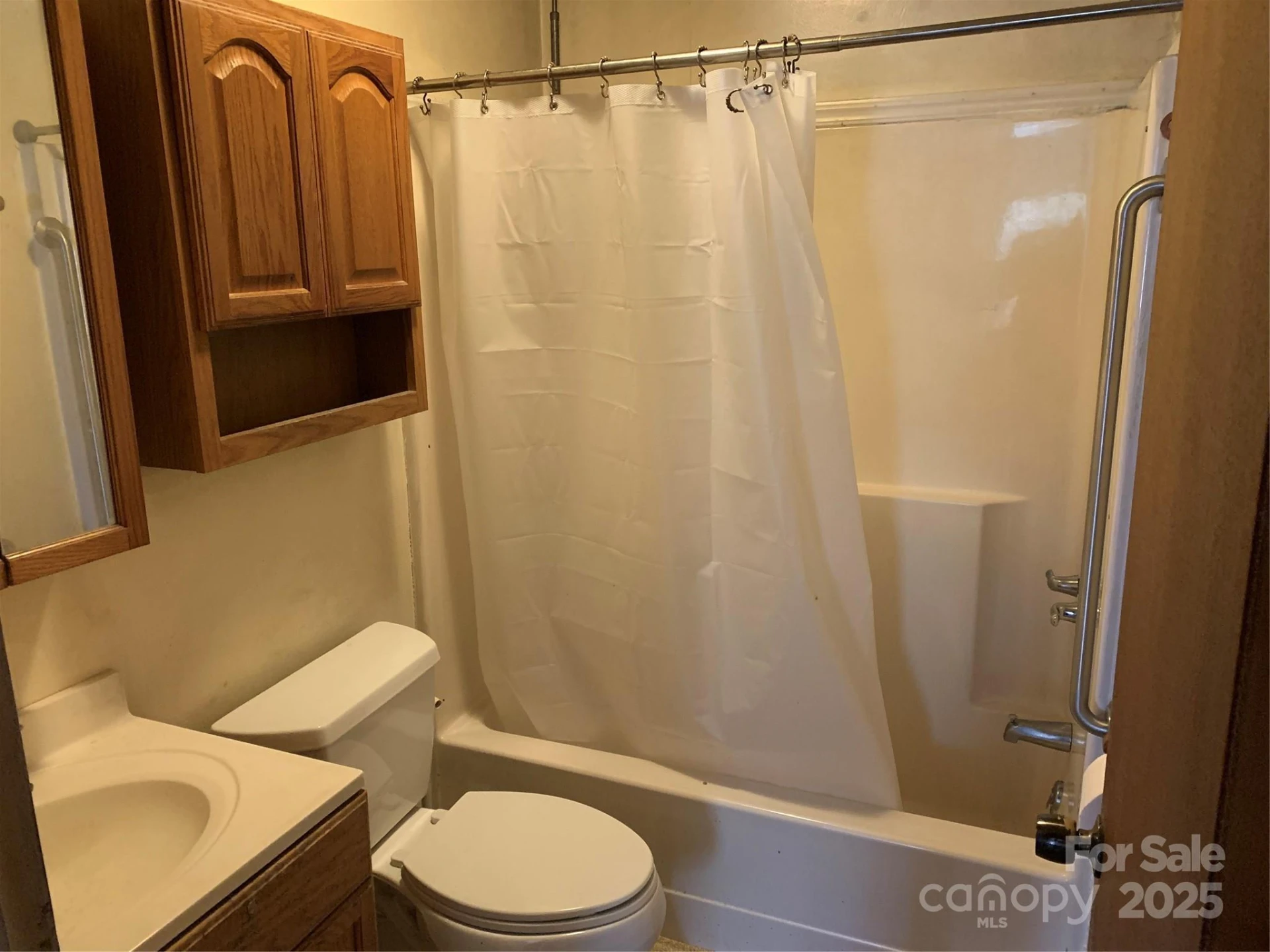 352 London Road - Photo 12