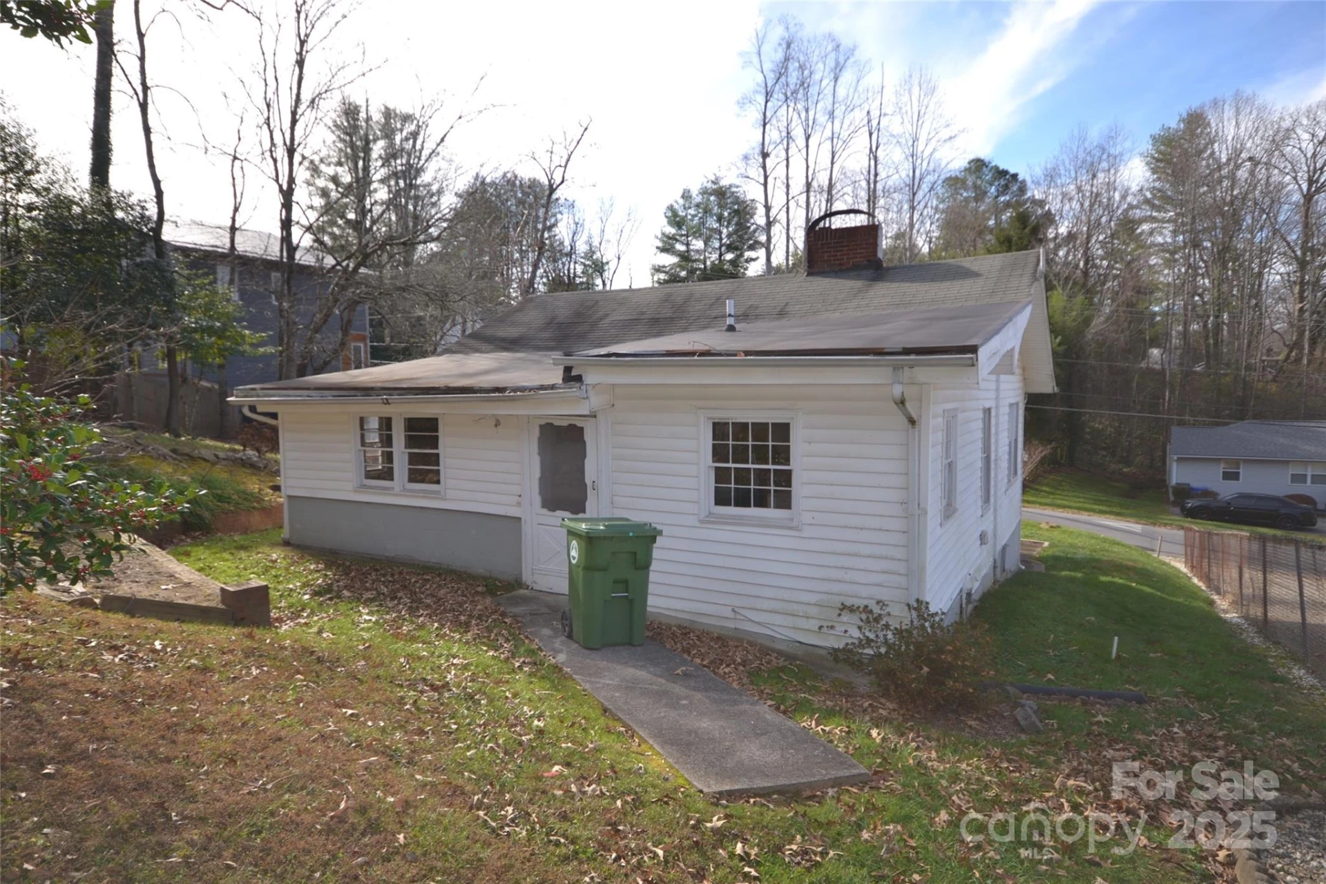 352 London Road - Photo 3