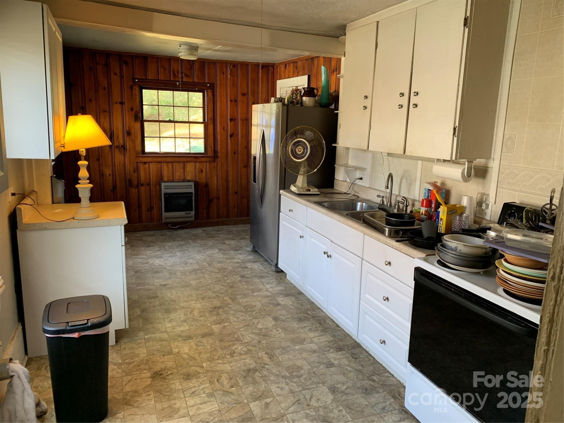 352 London Road - Photo 7