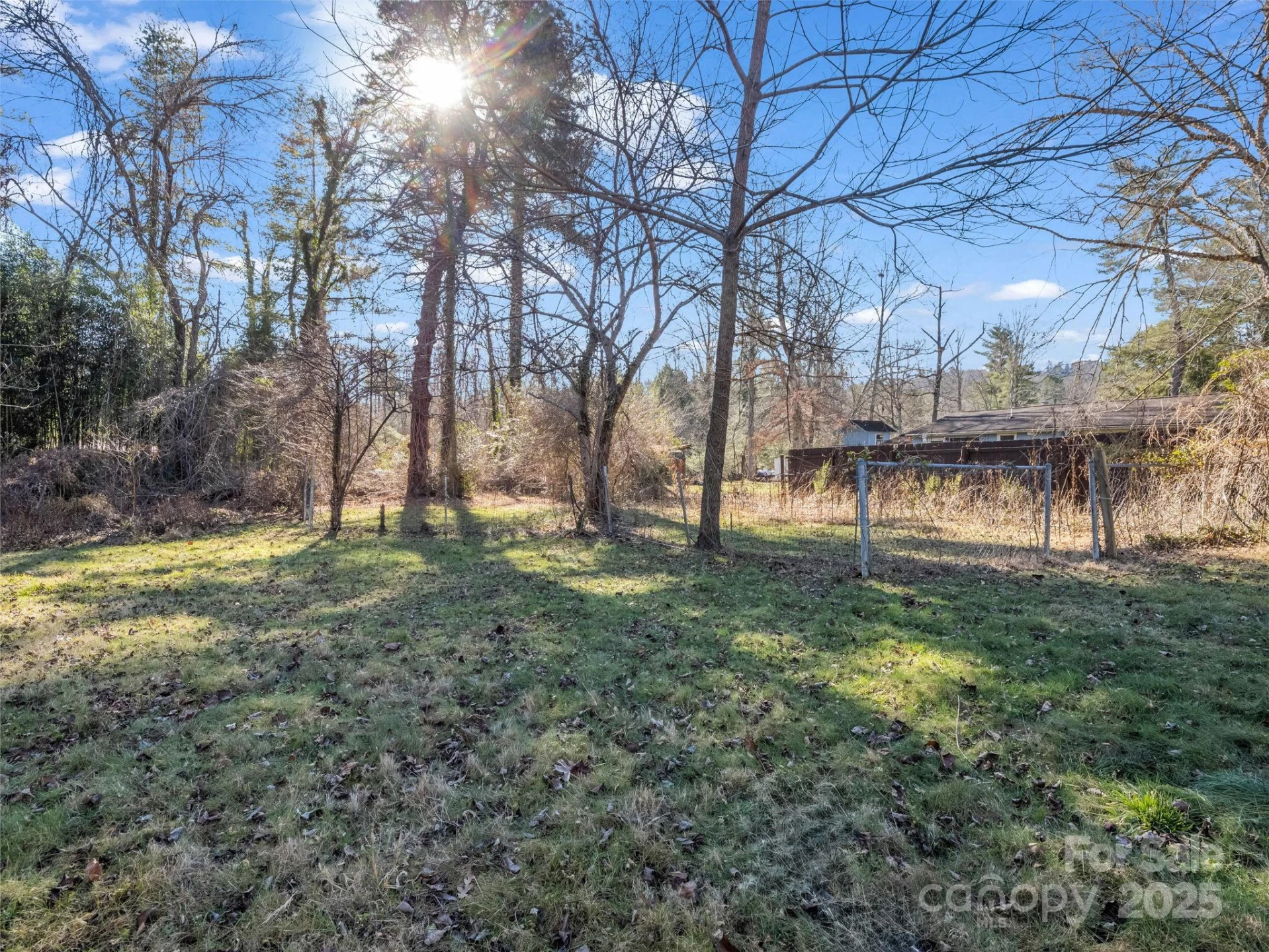 541 Broadway Street - Photo 11