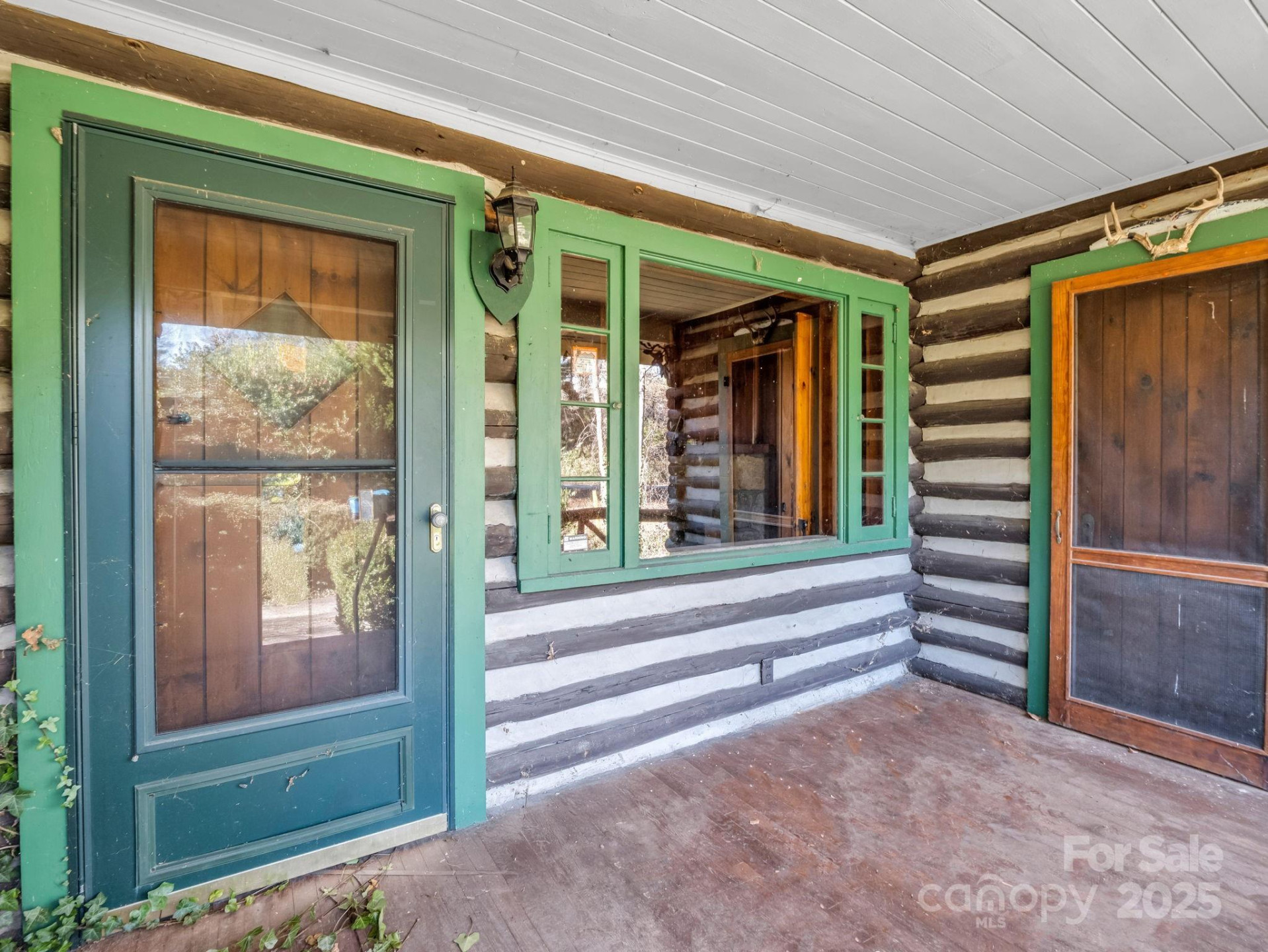 541 Broadway Street - Photo 12