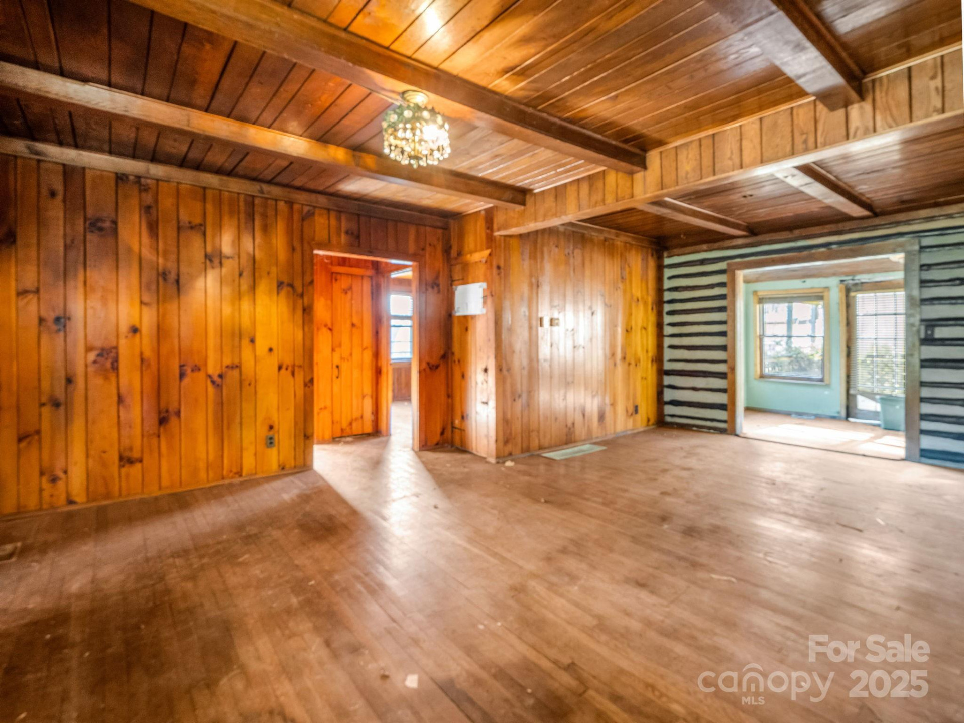 541 Broadway Street - Photo 16