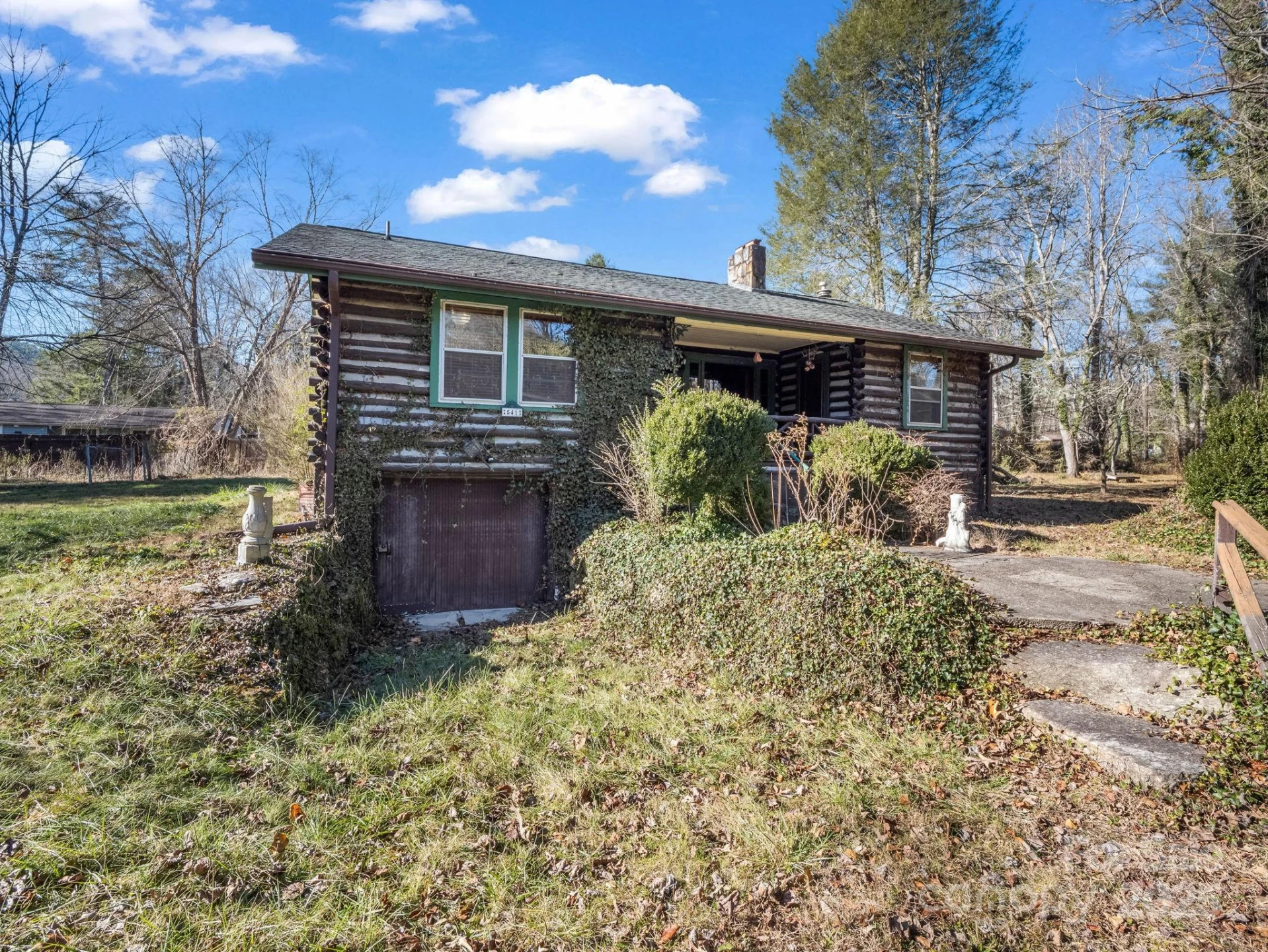 541 Broadway Street - Photo 4