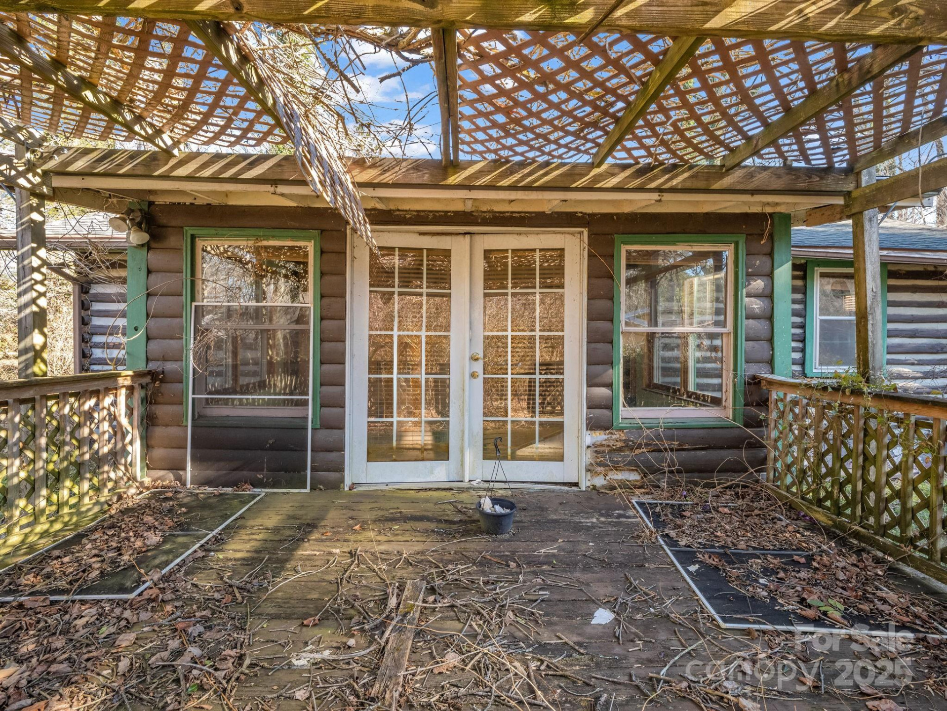 541 Broadway Street - Photo 8