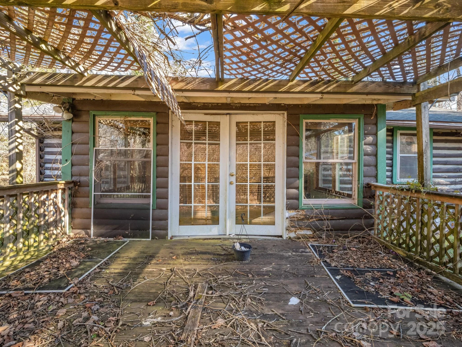 541 Broadway Street - Photo 8