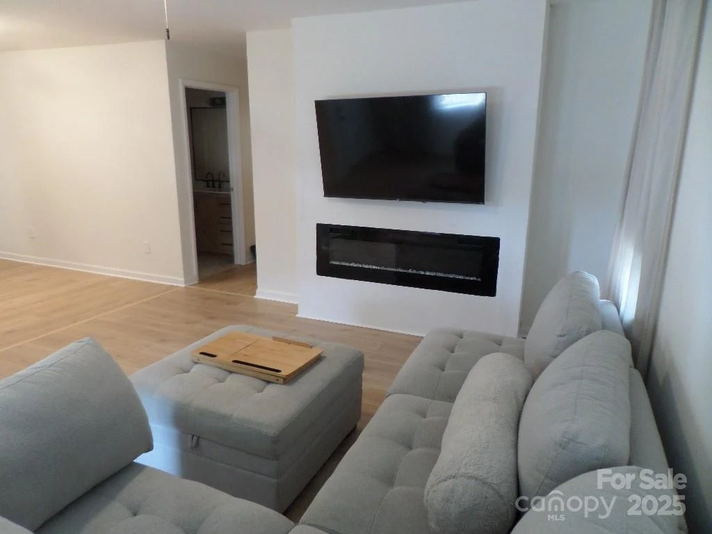 3216 Lasalle Street - Photo 8