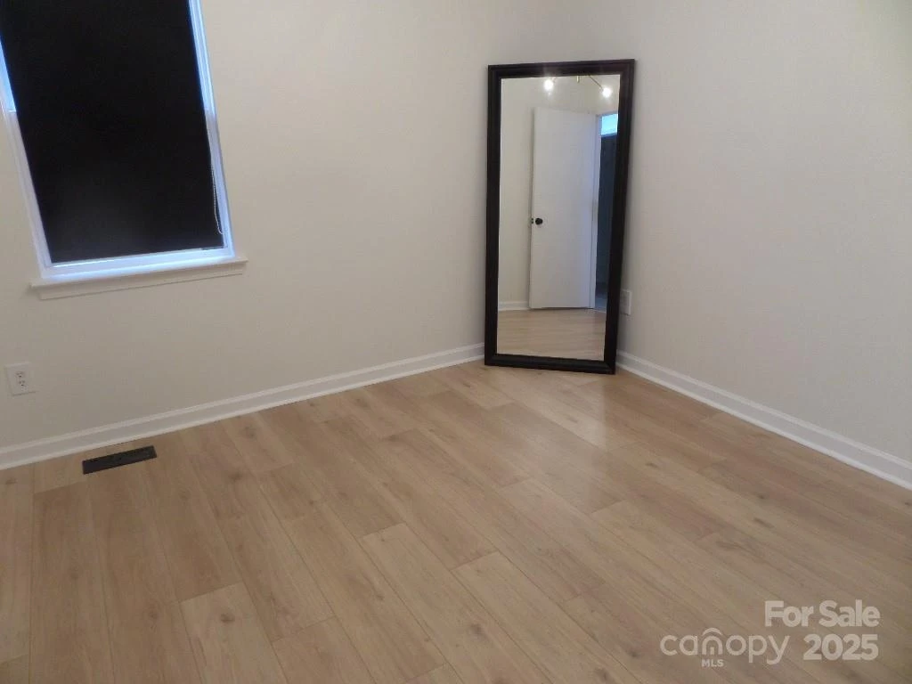 3216 Lasalle Street - Photo 10