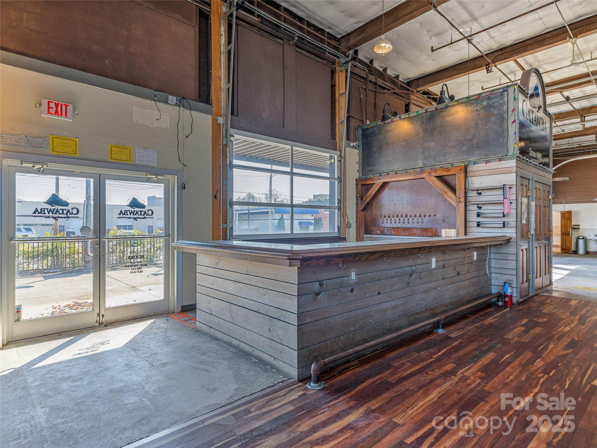 212 Green Street - Photo 12