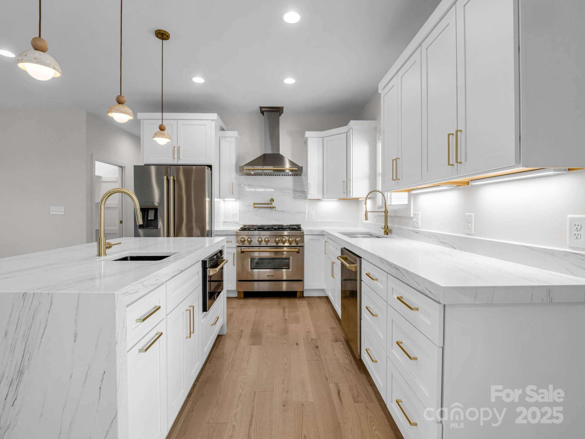 135 Hilltop Street - Photo 11