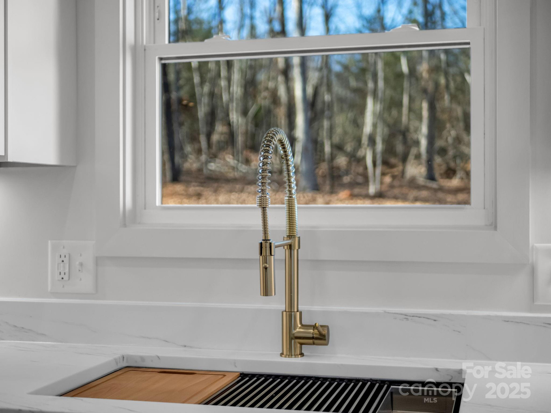 135 Hilltop Street - Photo 16