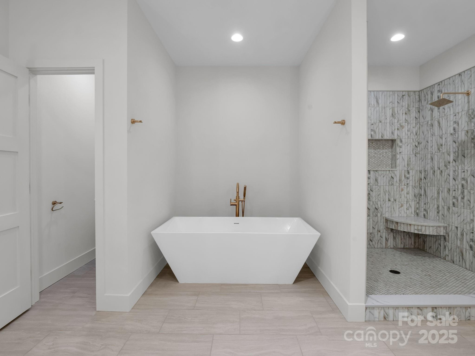 135 Hilltop Street - Photo 24