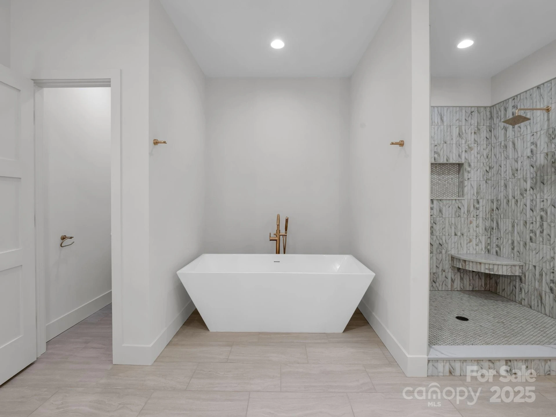 135 Hilltop Street - Photo 24