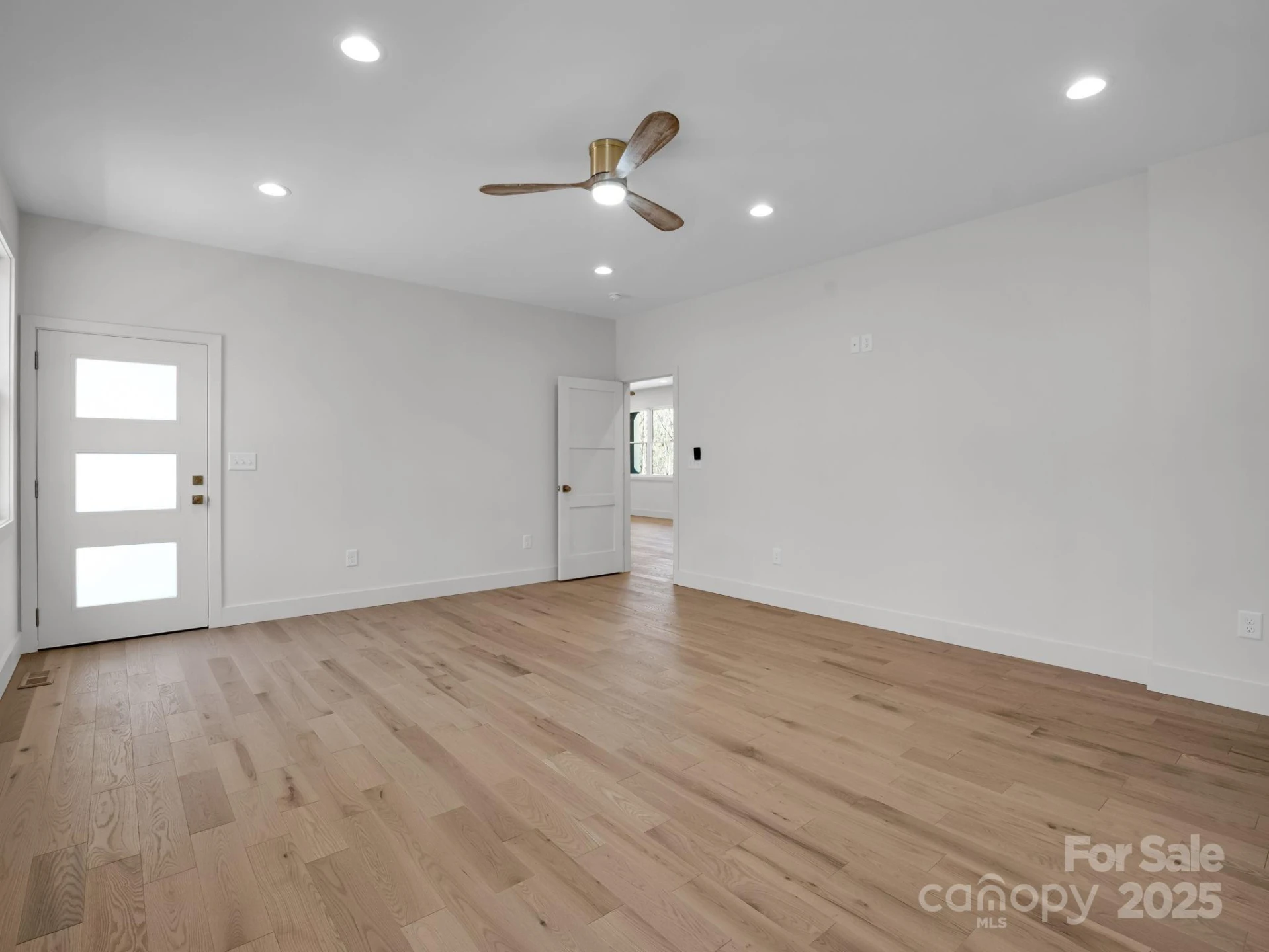 135 Hilltop Street - Photo 26