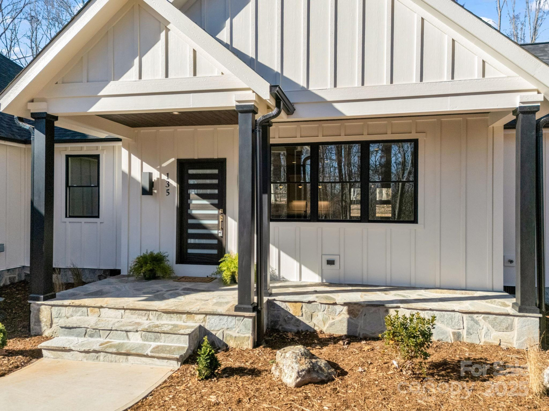135 Hilltop Street - Photo 4