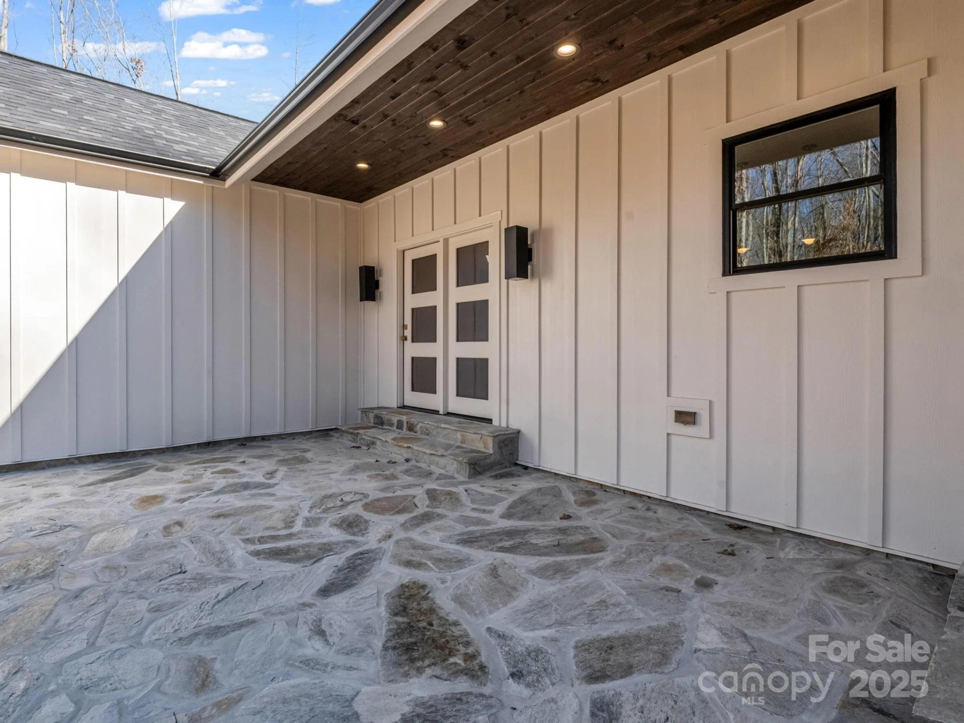 135 Hilltop Street - Photo 37