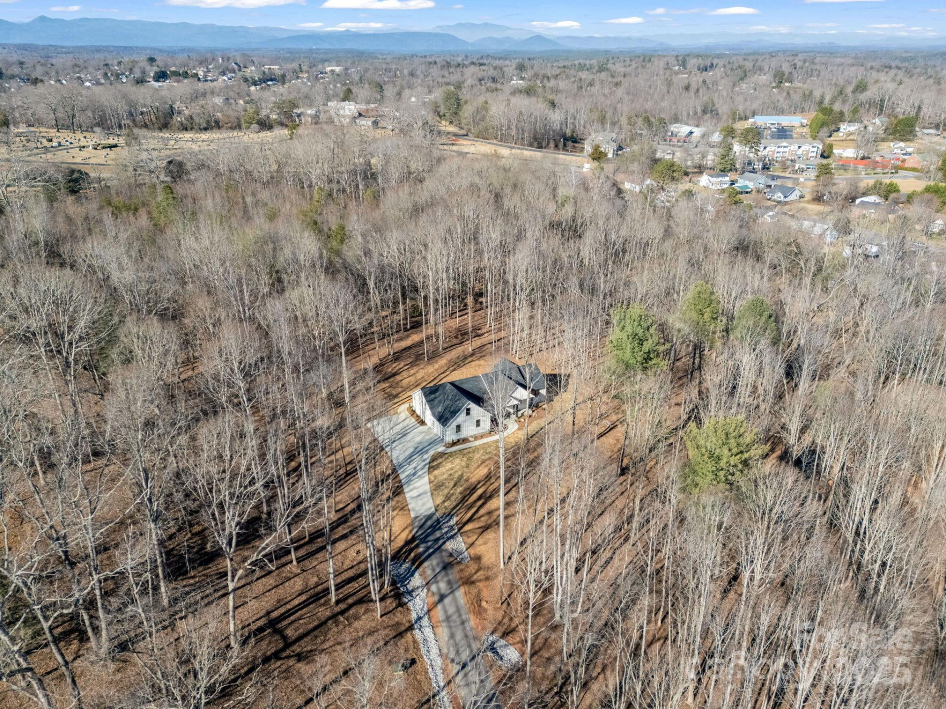 135 Hilltop Street - Photo 44