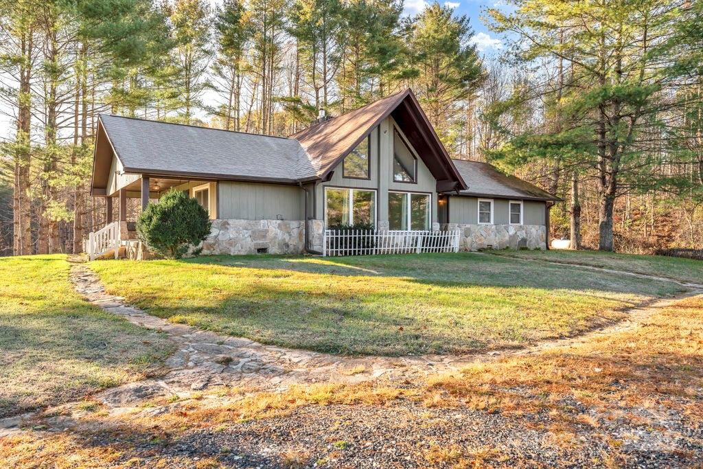 307 Minnie Lane - Photo 3