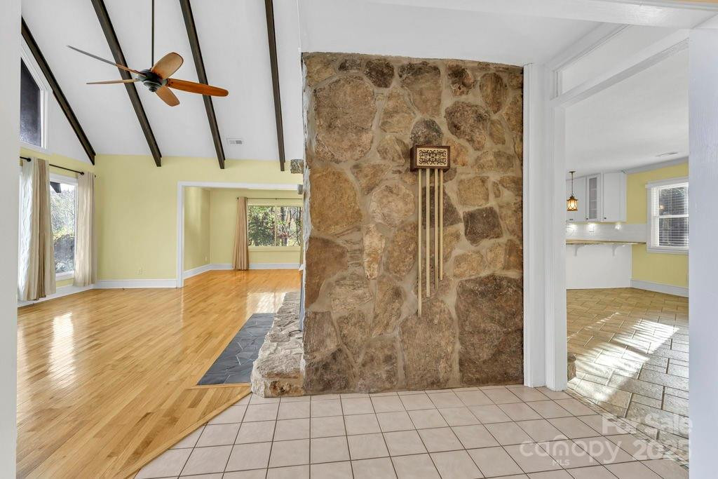 307 Minnie Lane - Photo 7