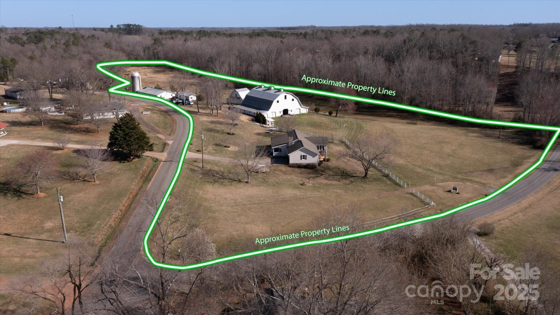 732 Crowe Dairy Road - Photo 2