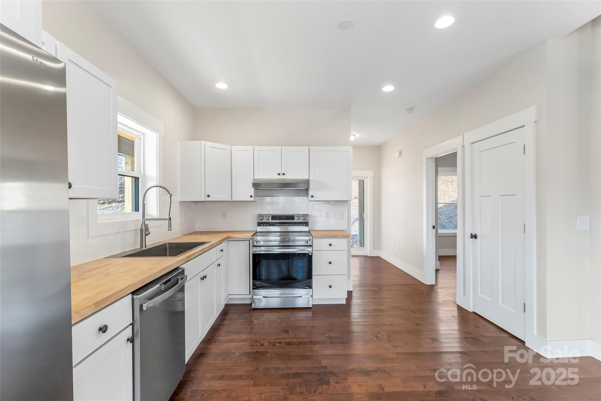 457 Blue Ridge Drive - Photo 7