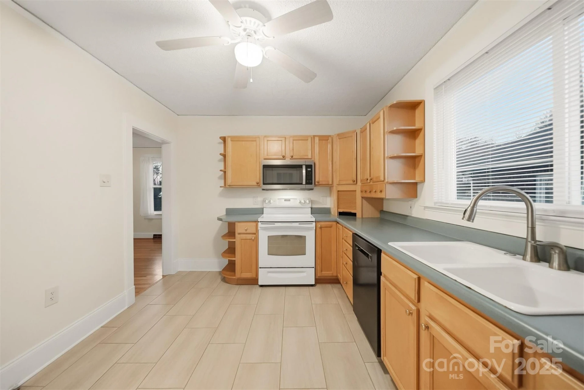 3 Enka Oak Street - Photo 13