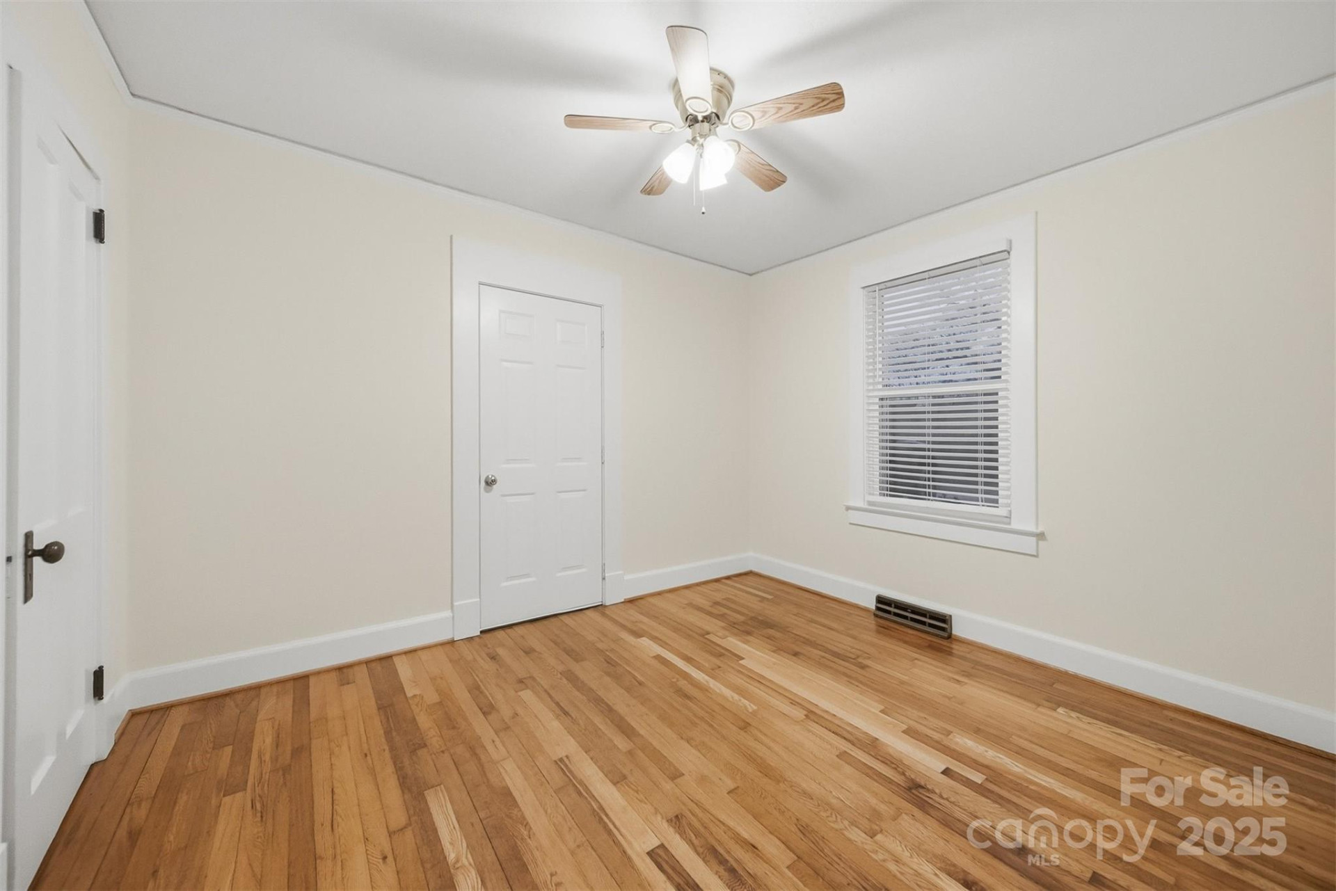 3 Enka Oak Street - Photo 20