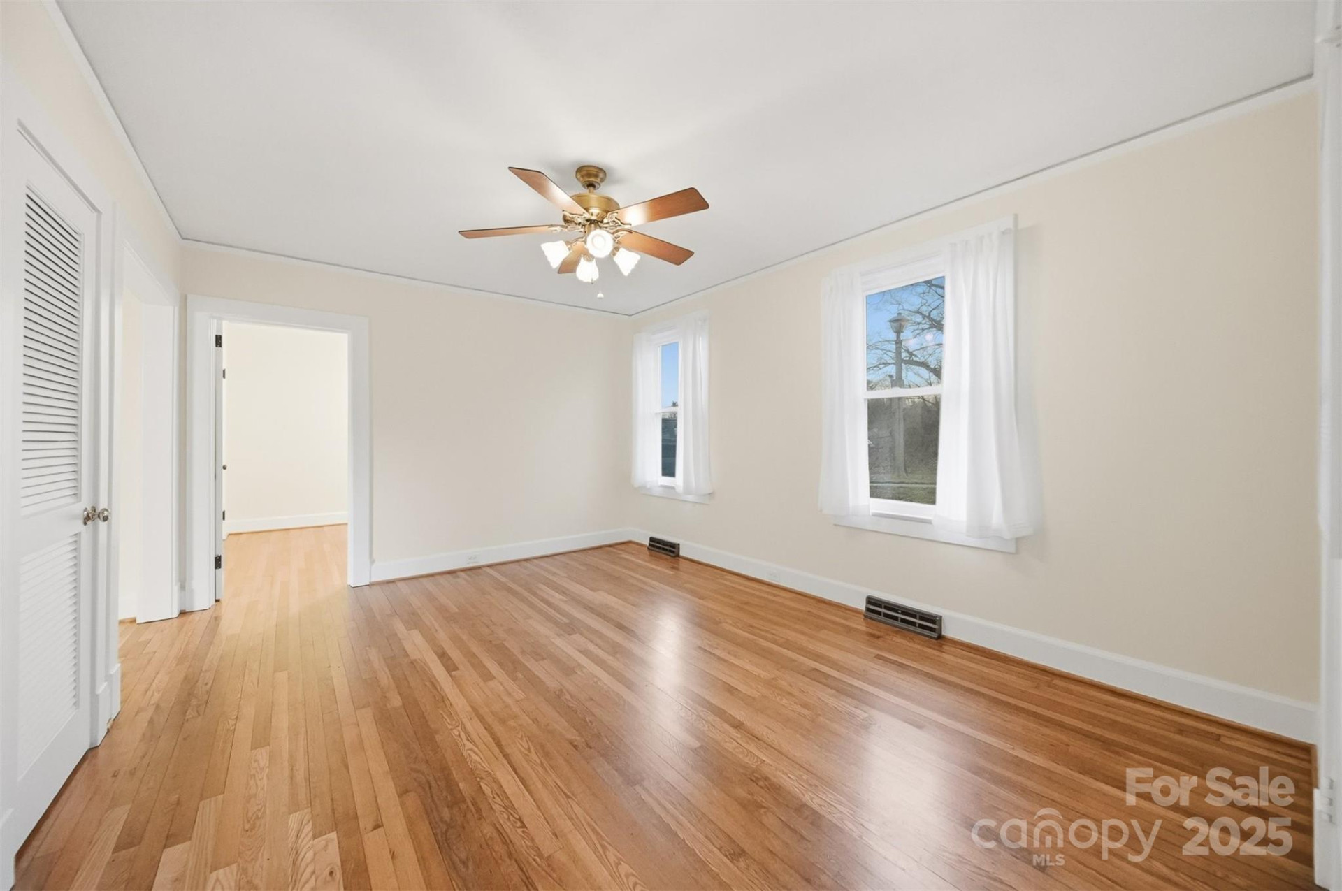 3 Enka Oak Street - Photo 9