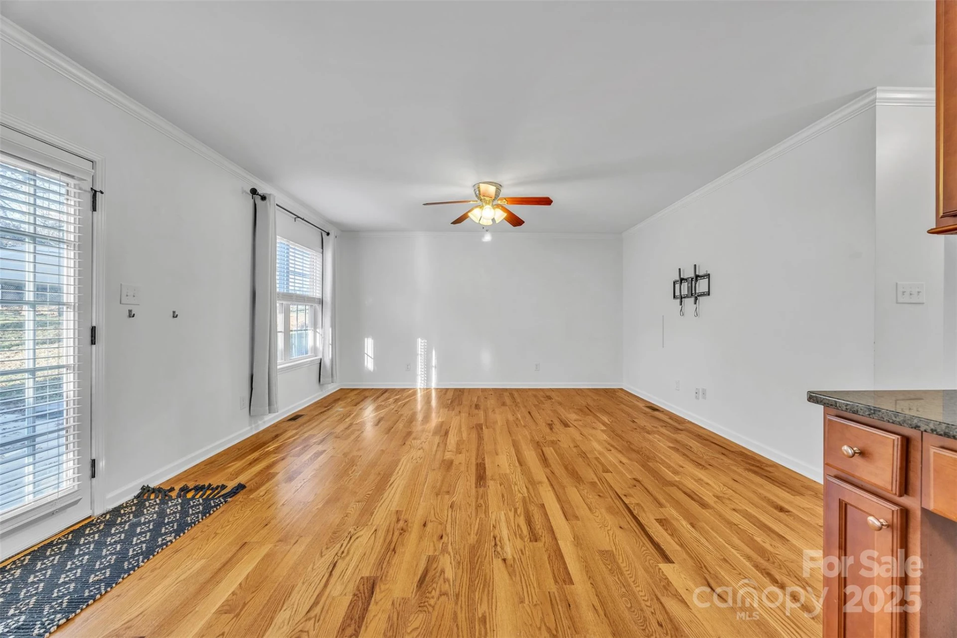 312 Oak Knoll - Photo 24