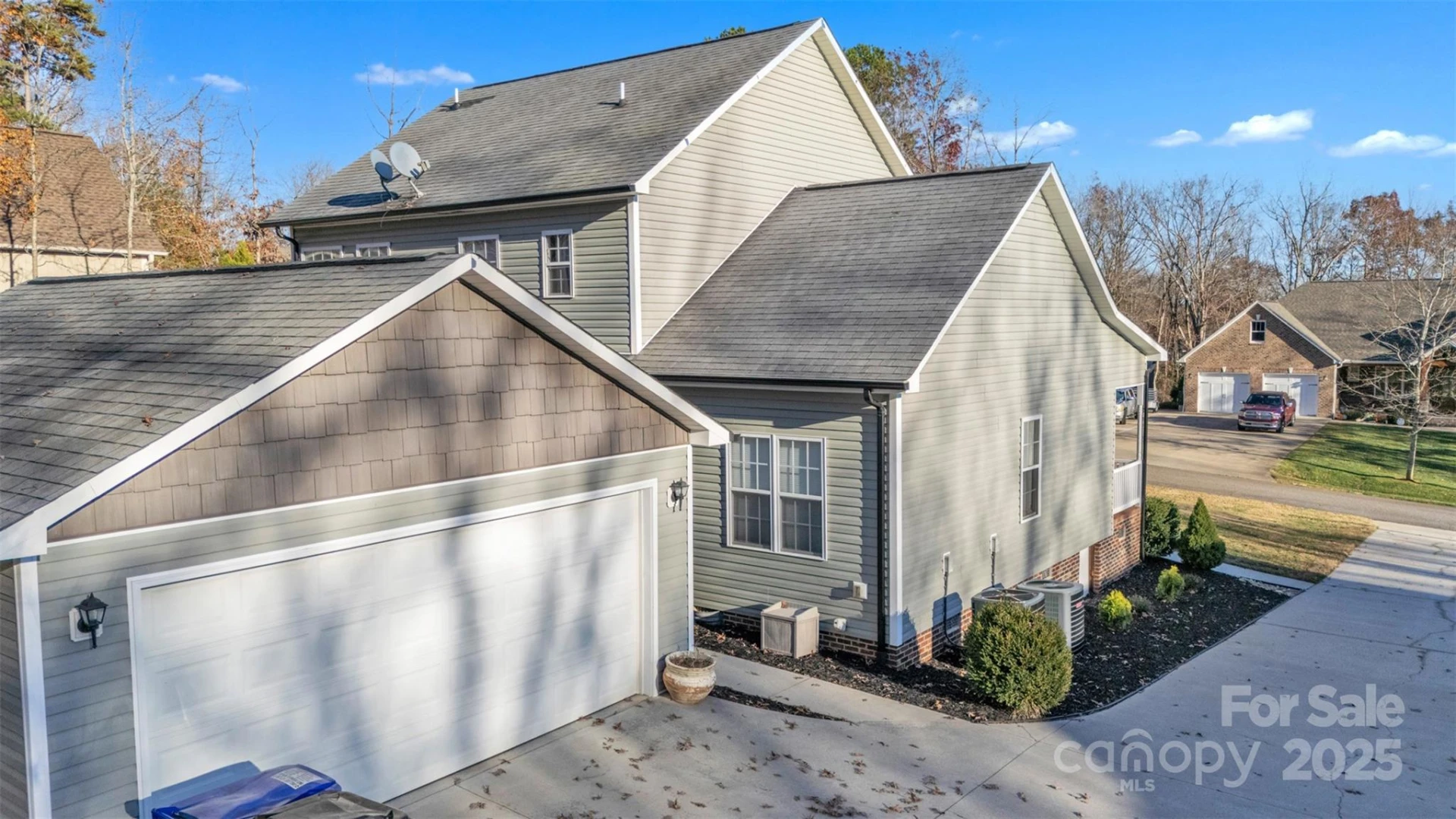 312 Oak Knoll - Photo 5