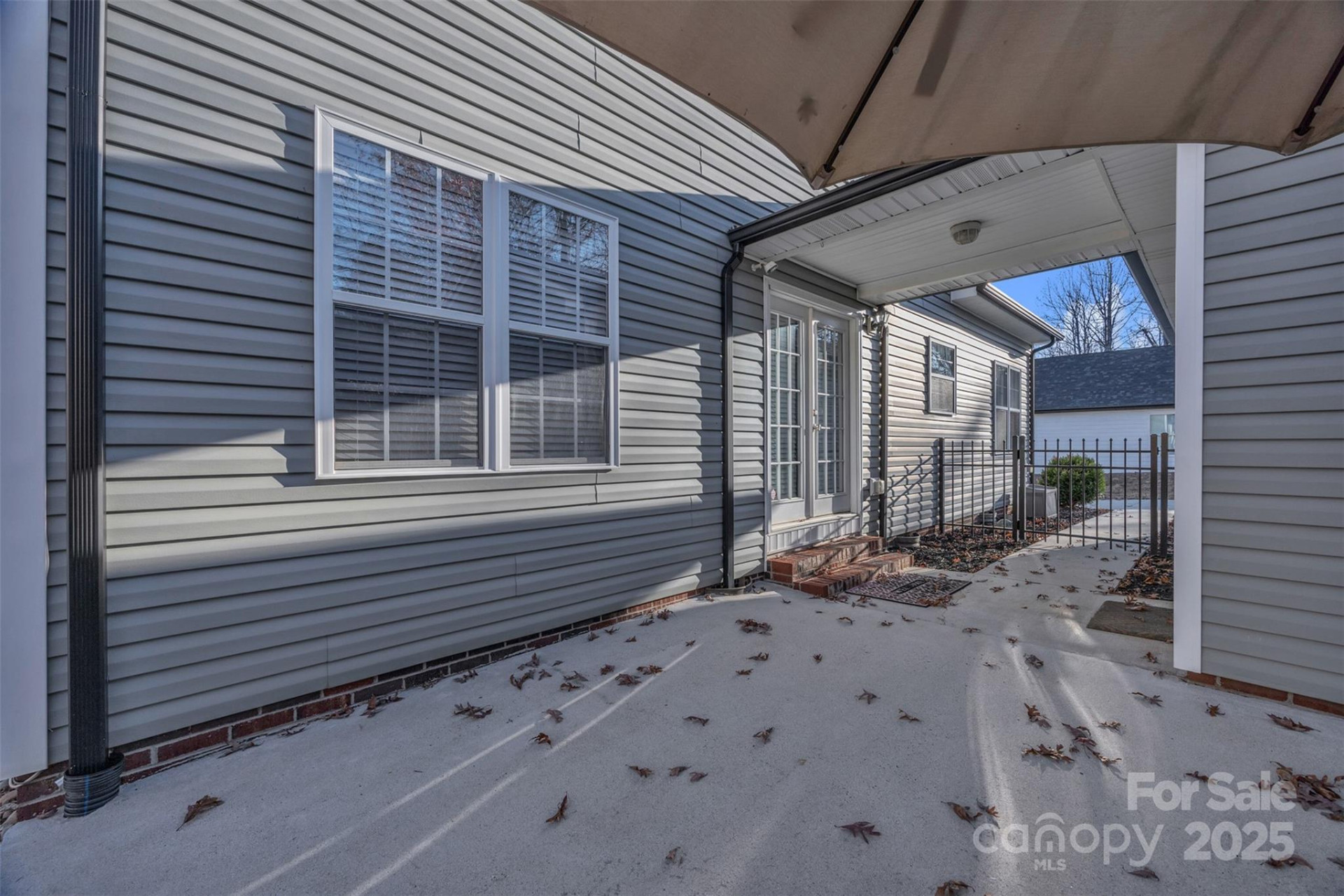 312 Oak Knoll - Photo 10