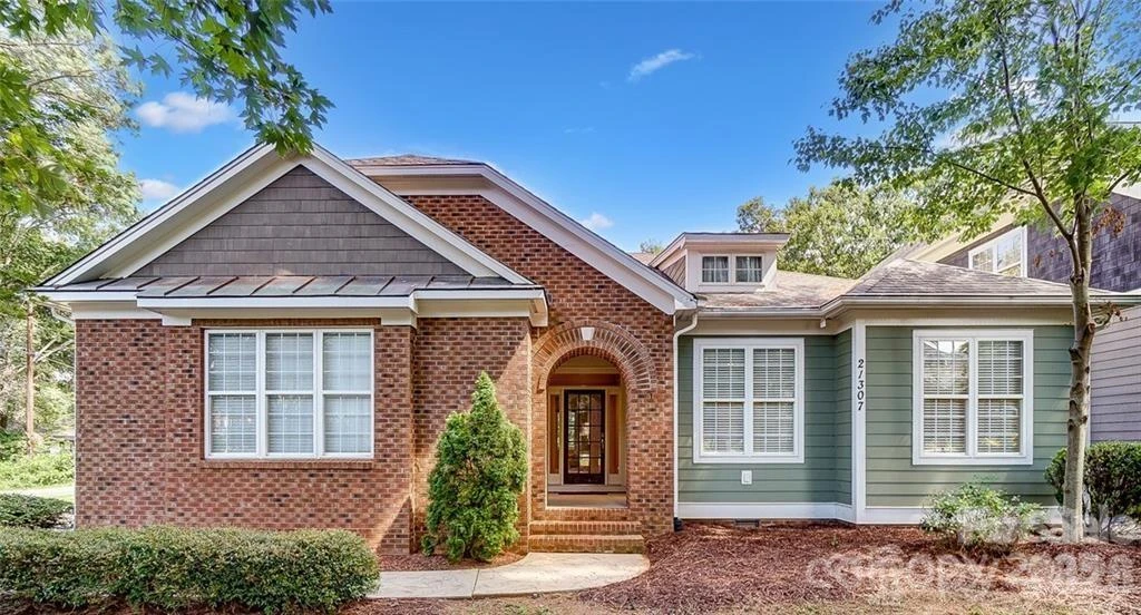 21307 Island Forest Drive - Photo 2