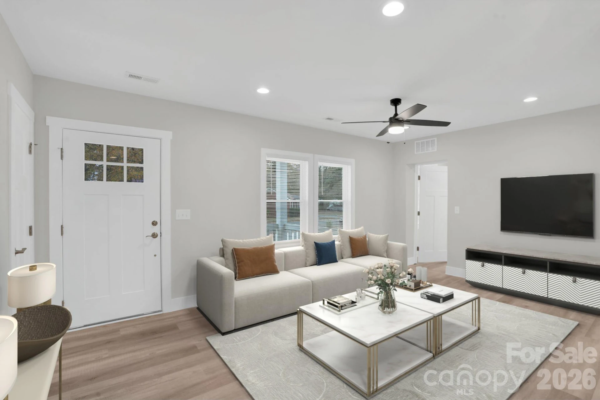 2414 Dickens Avenue - Photo 5