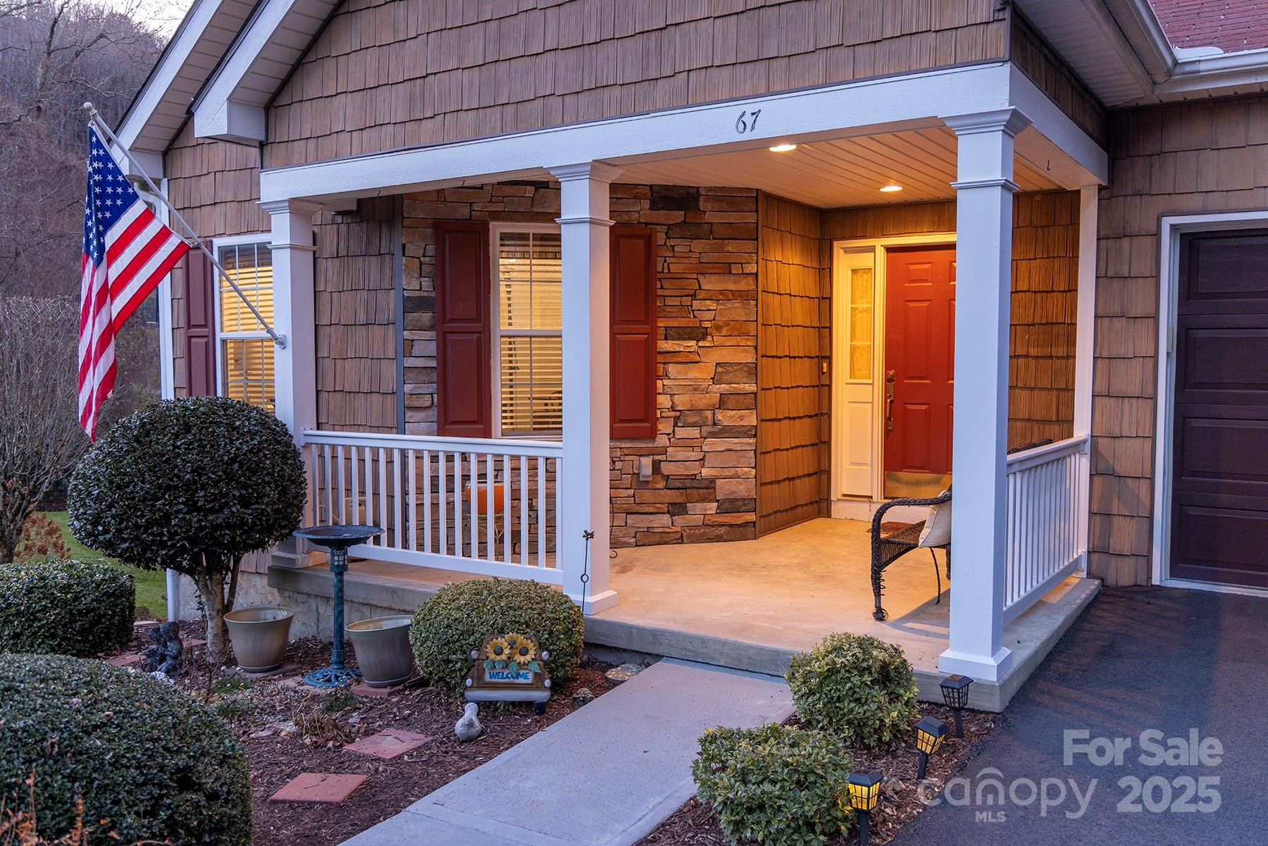67 Coldwater Lane #15a - Photo 2