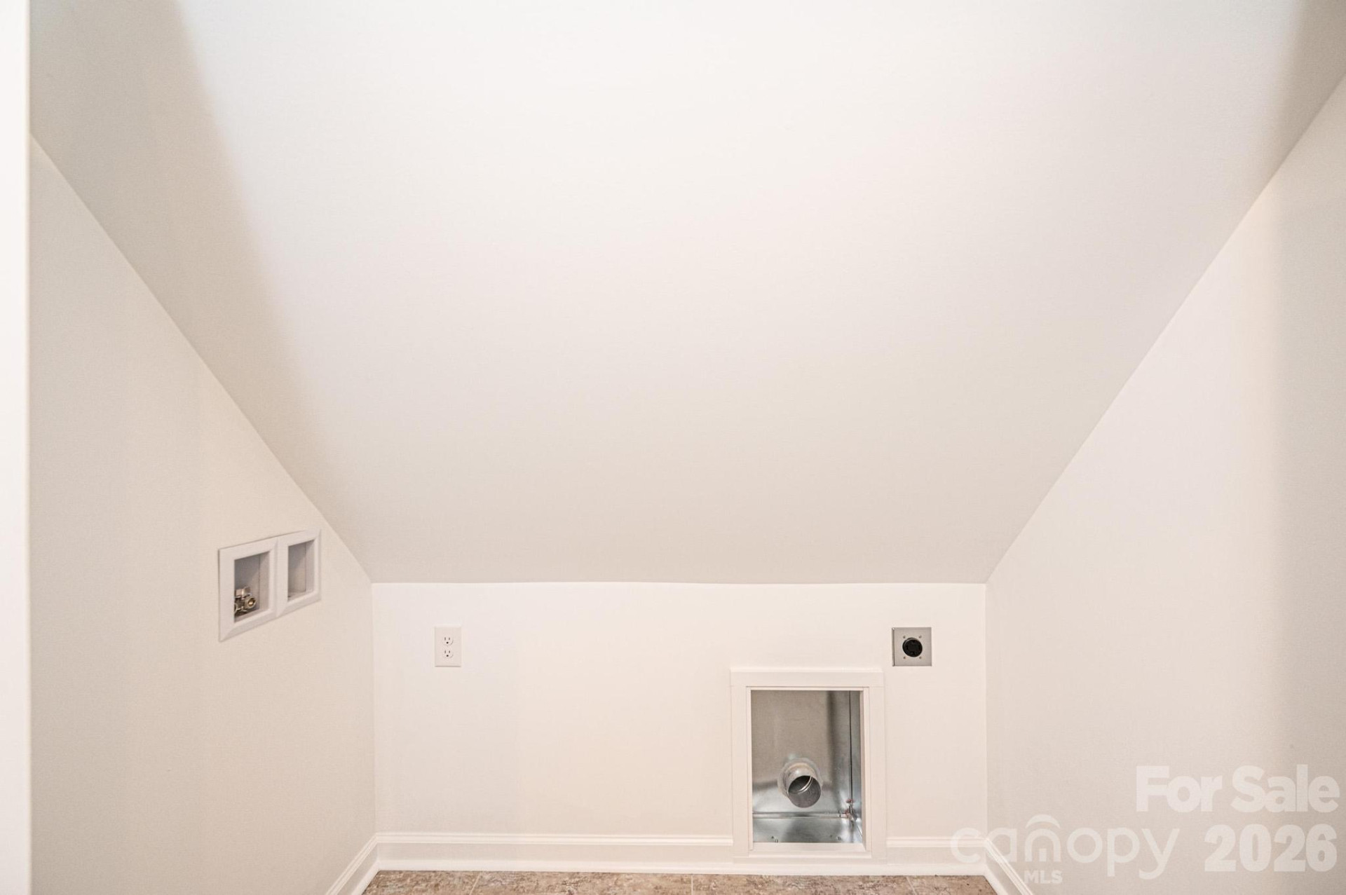 200 Center Street - Photo 15