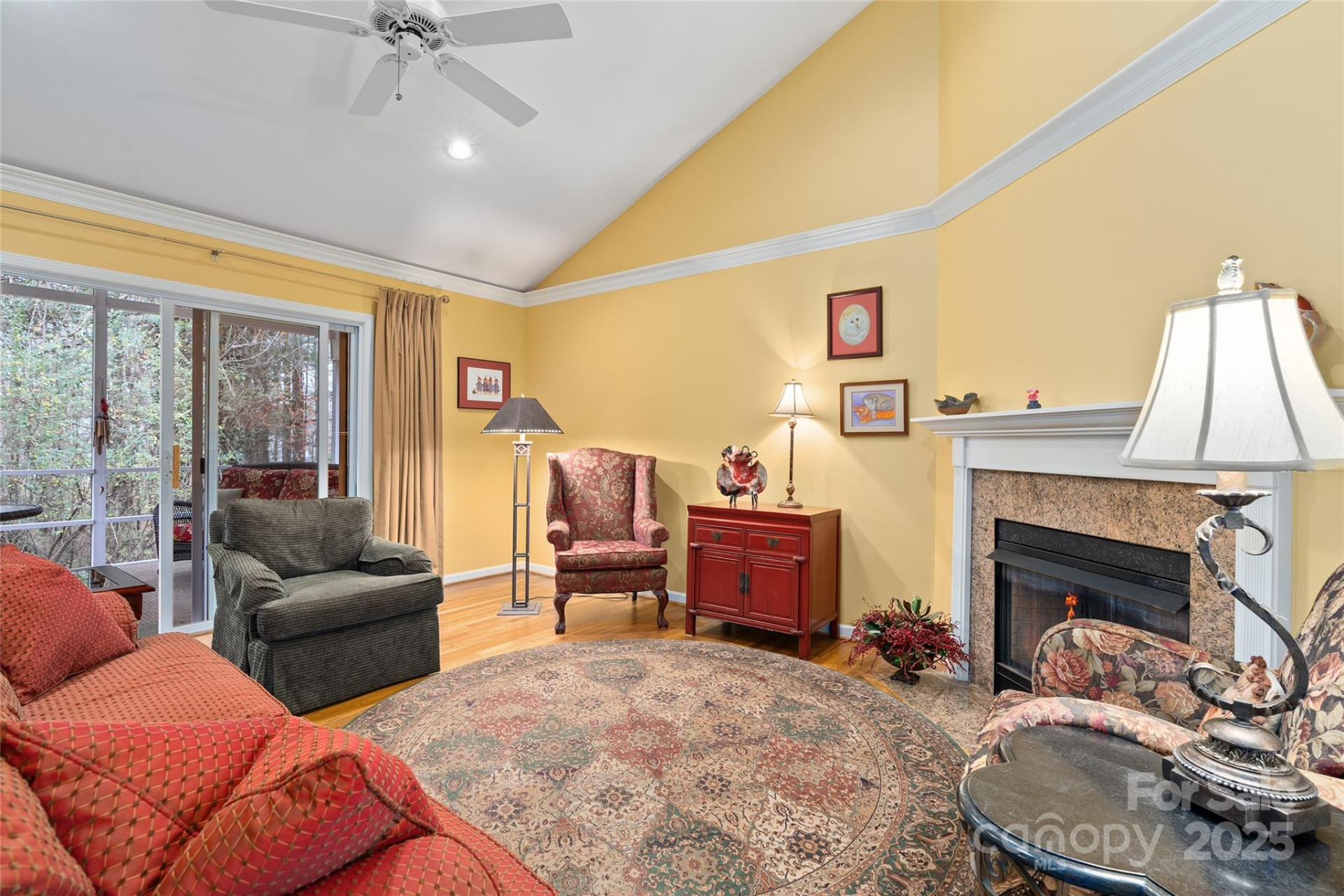 264 Charlestown Drive - Photo 4