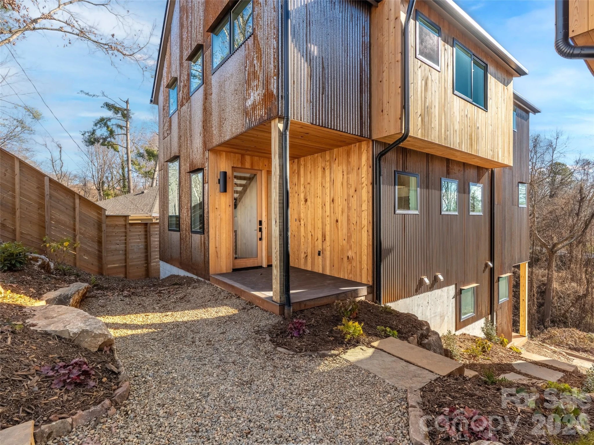 173 Houston Place - Photo 2