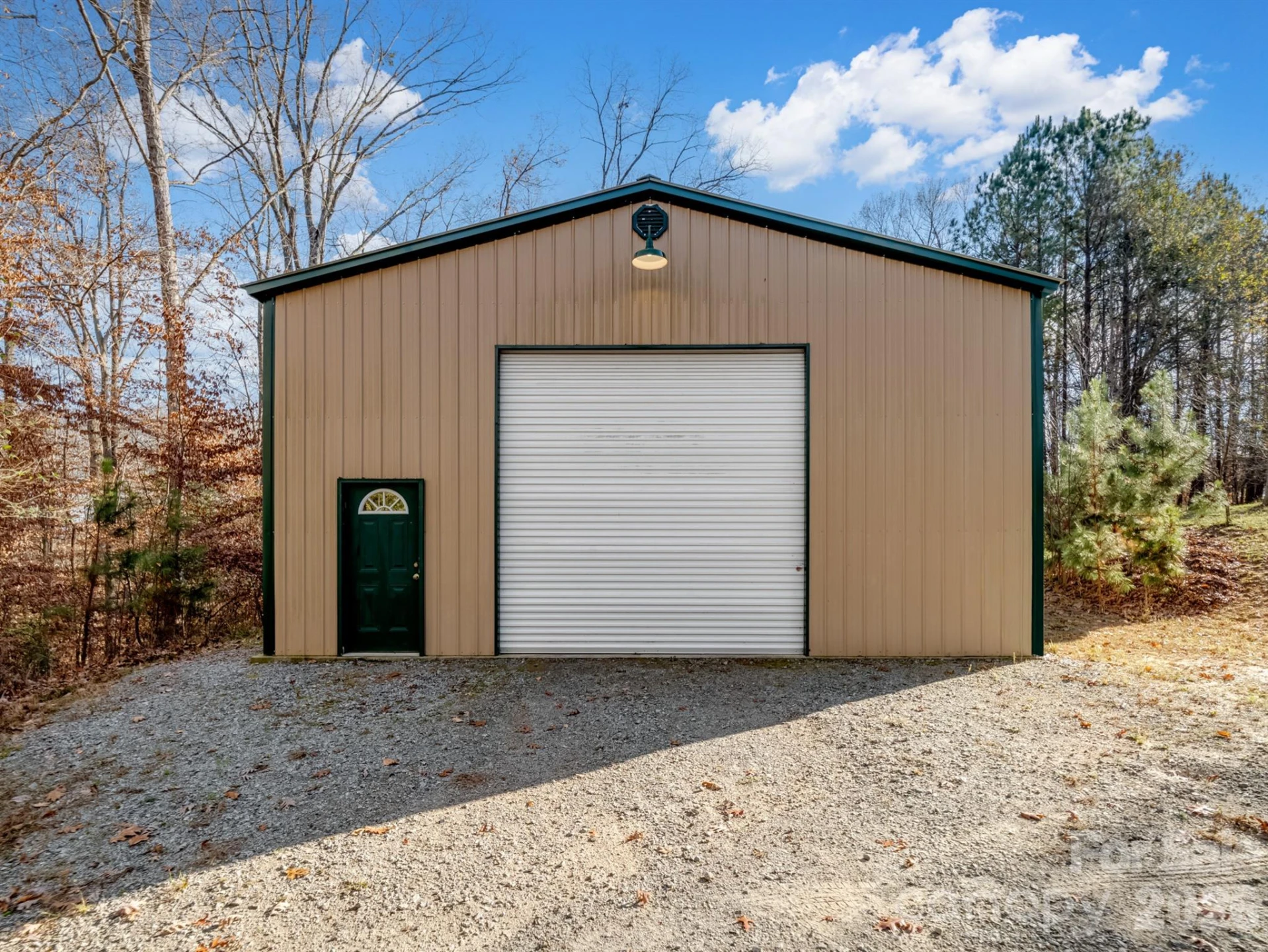 1090 Saunders Drive - Photo 39