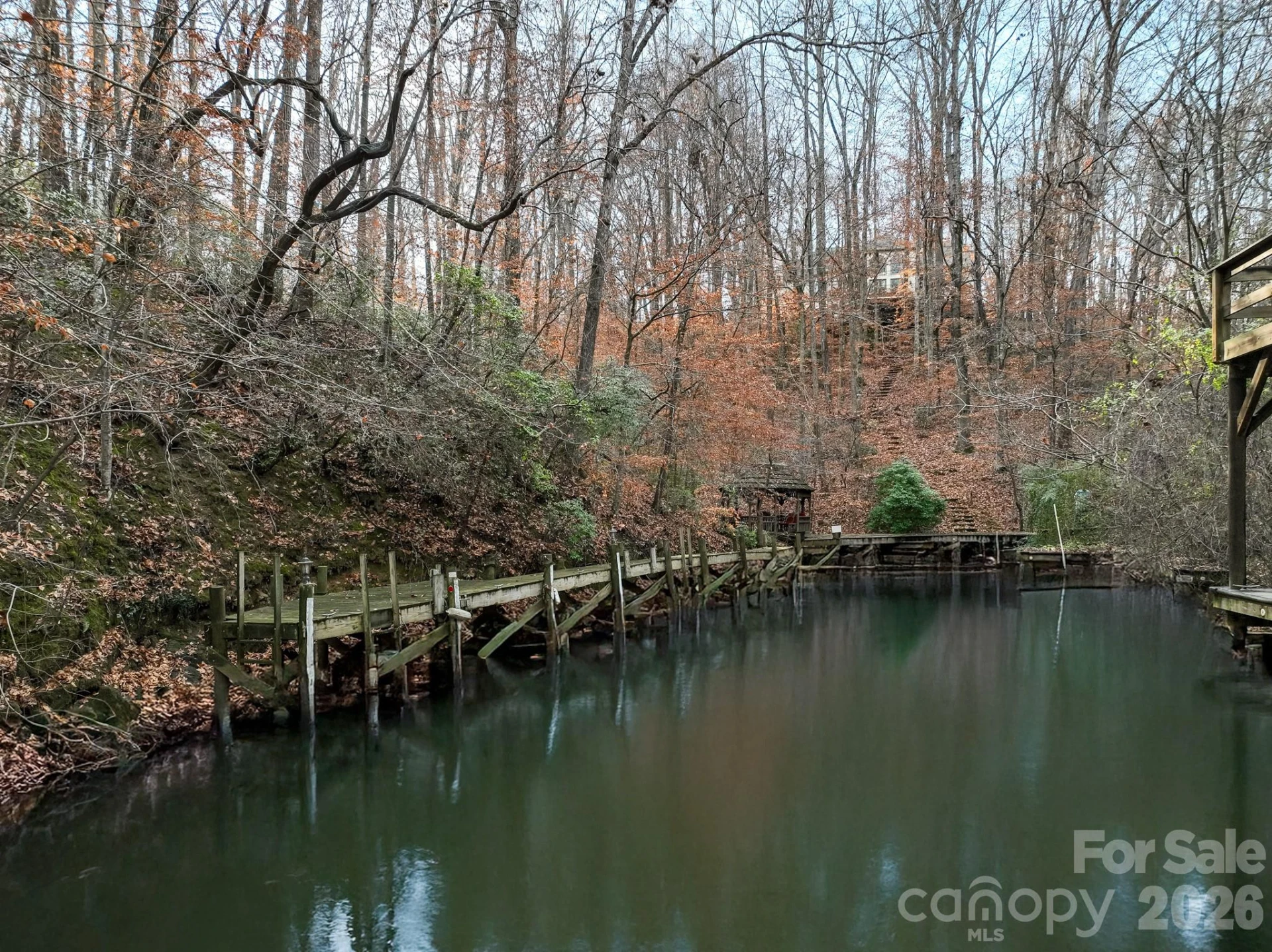 1090 Saunders Drive - Photo 43