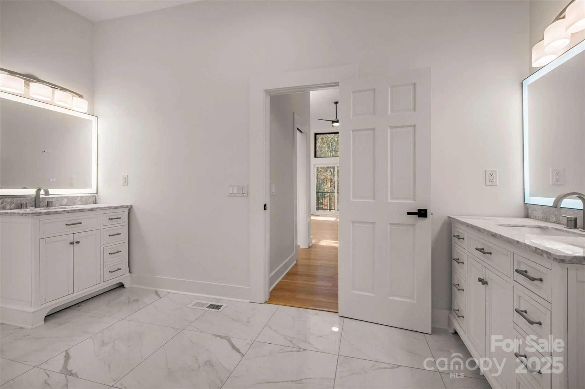 152 Golden Creek Trail - Photo 12