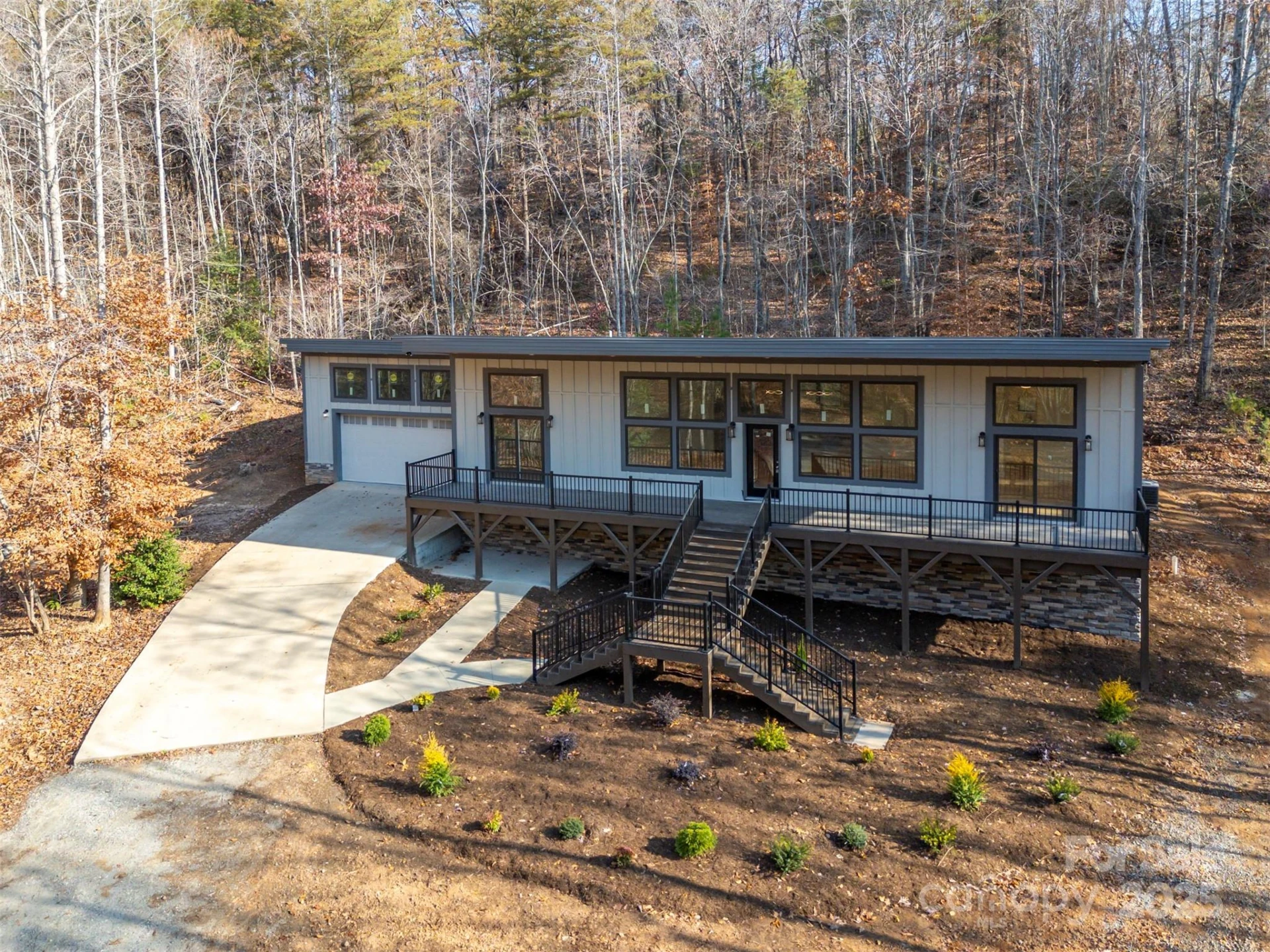 152 Golden Creek Trail - Photo 3