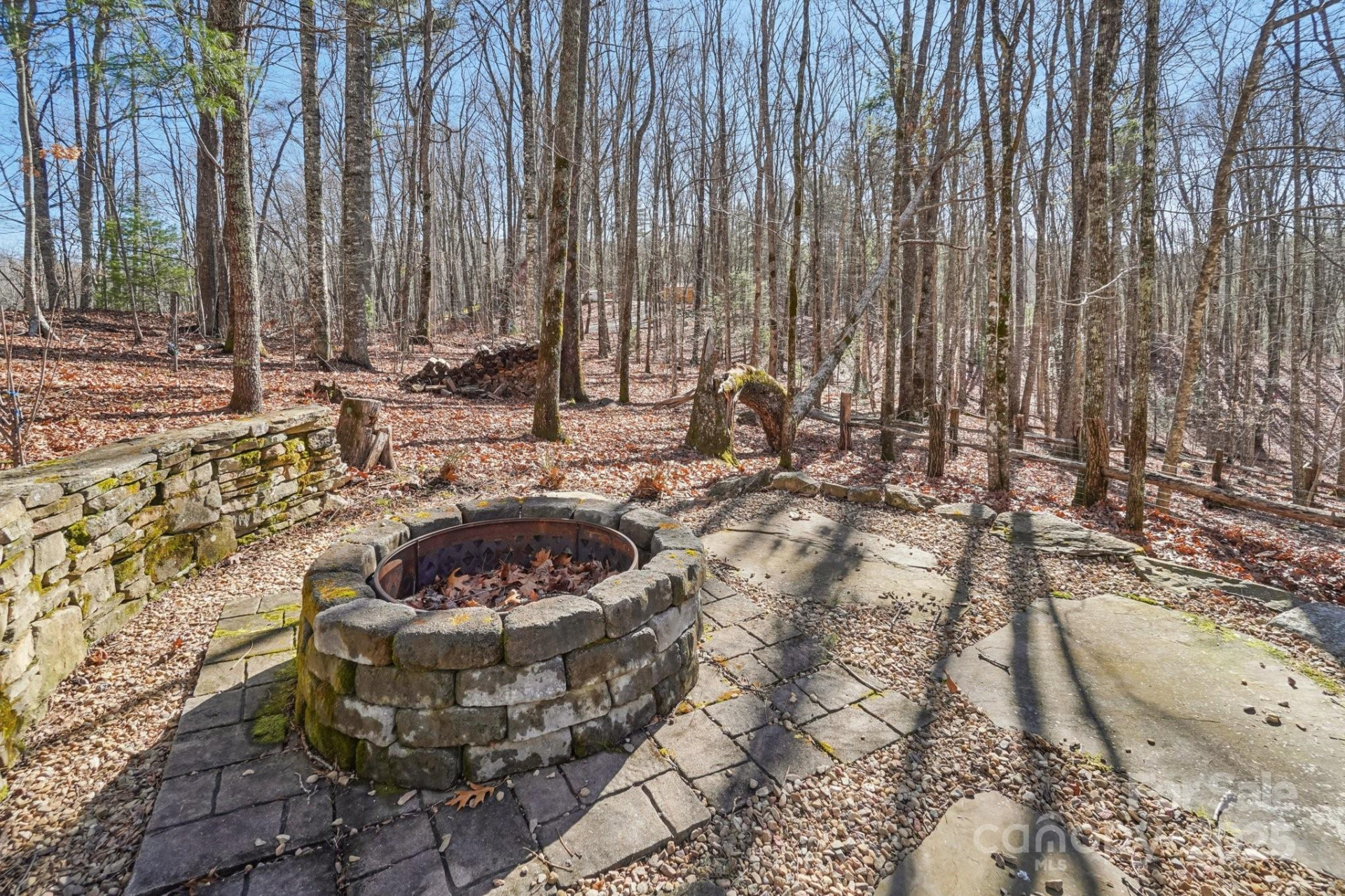 102 Knobster Way - Photo 32