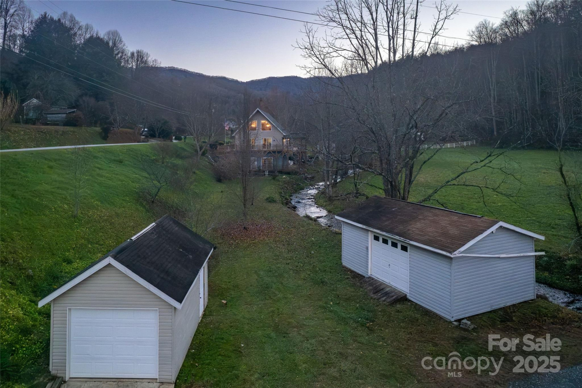 814 Barkers Creek Road - Photo 38
