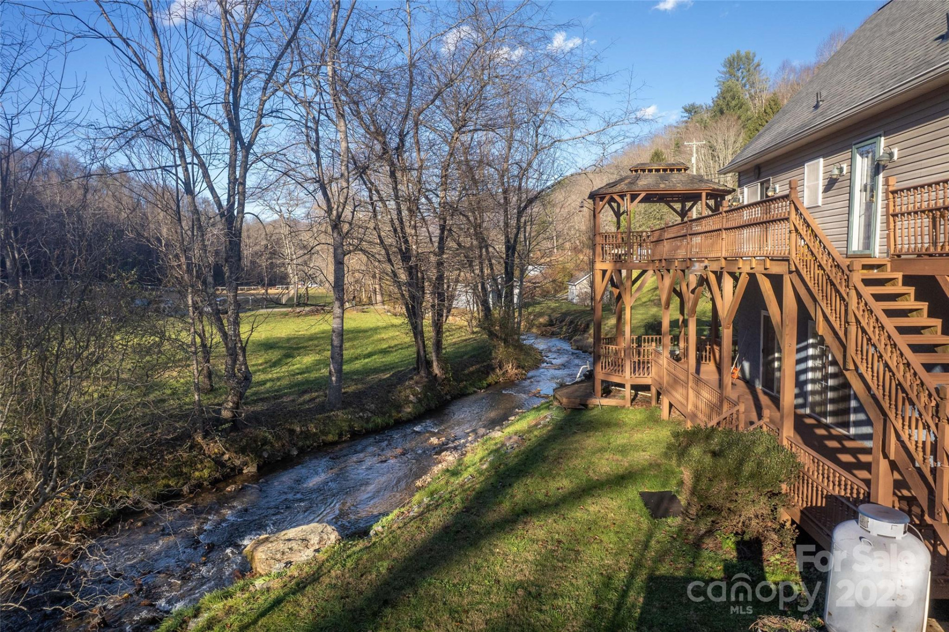 814 Barkers Creek Road - Photo 9