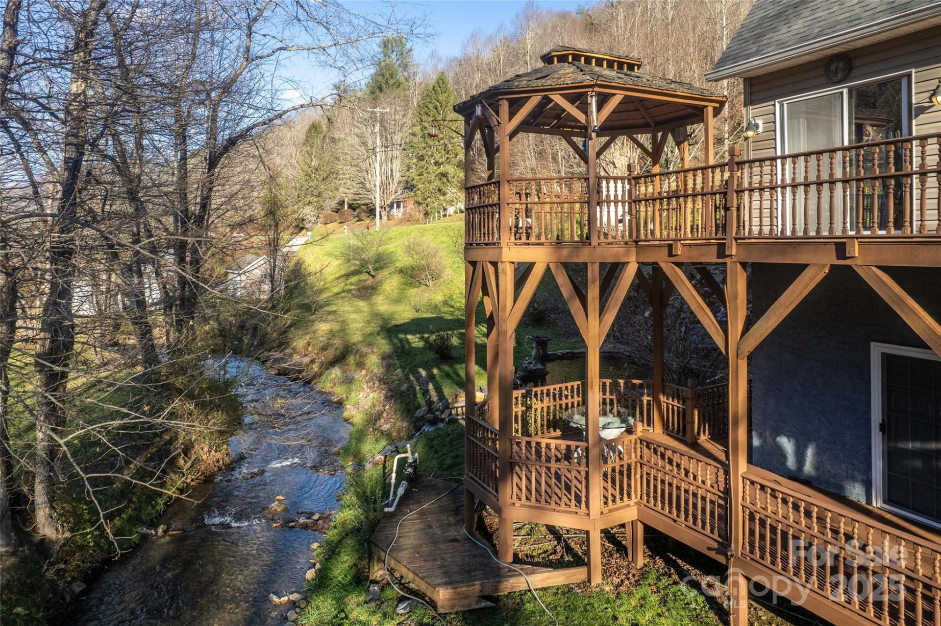 814 Barkers Creek Road - Photo 10