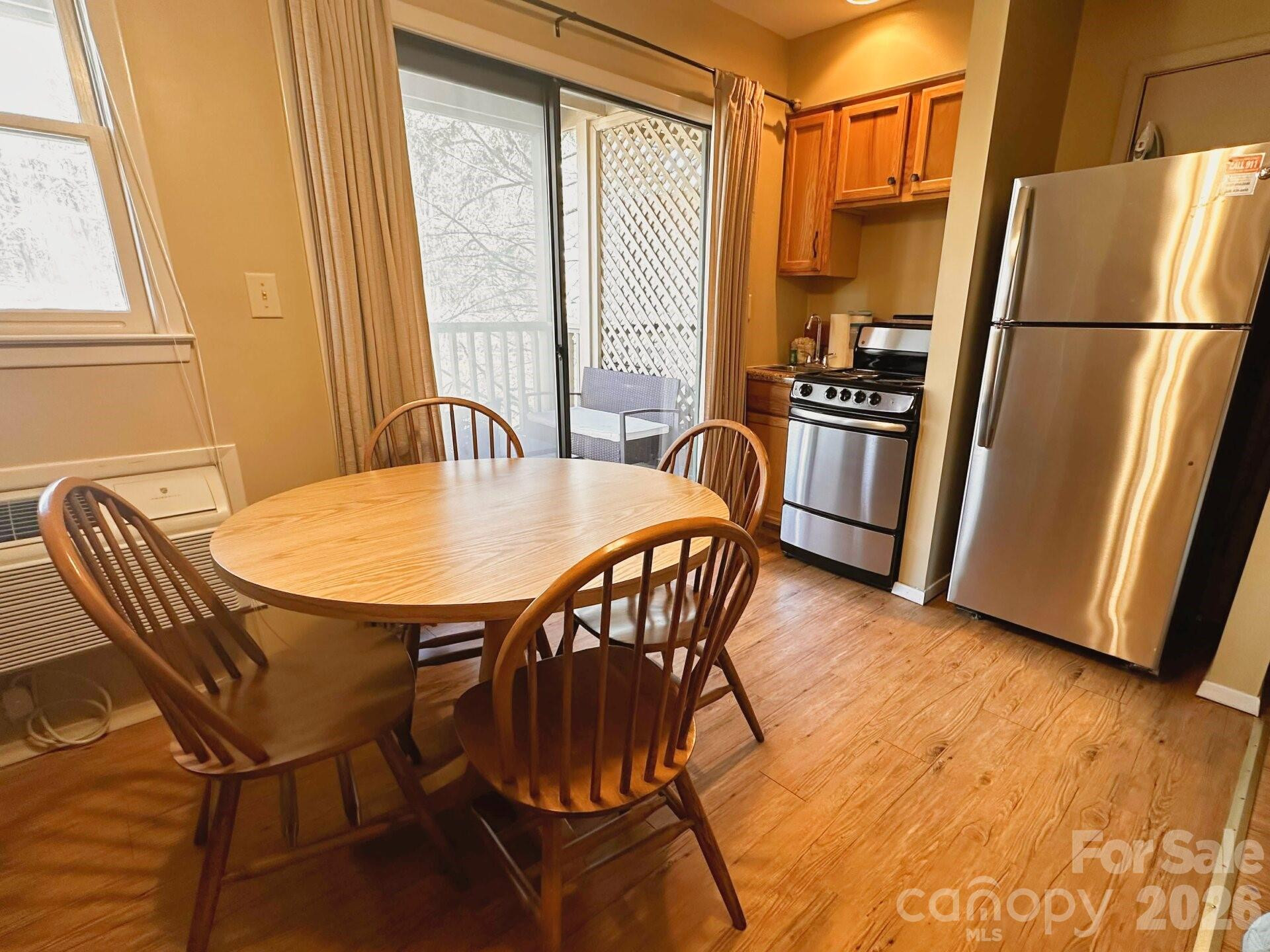 160 Whitney Boulevard #7 - Photo 8