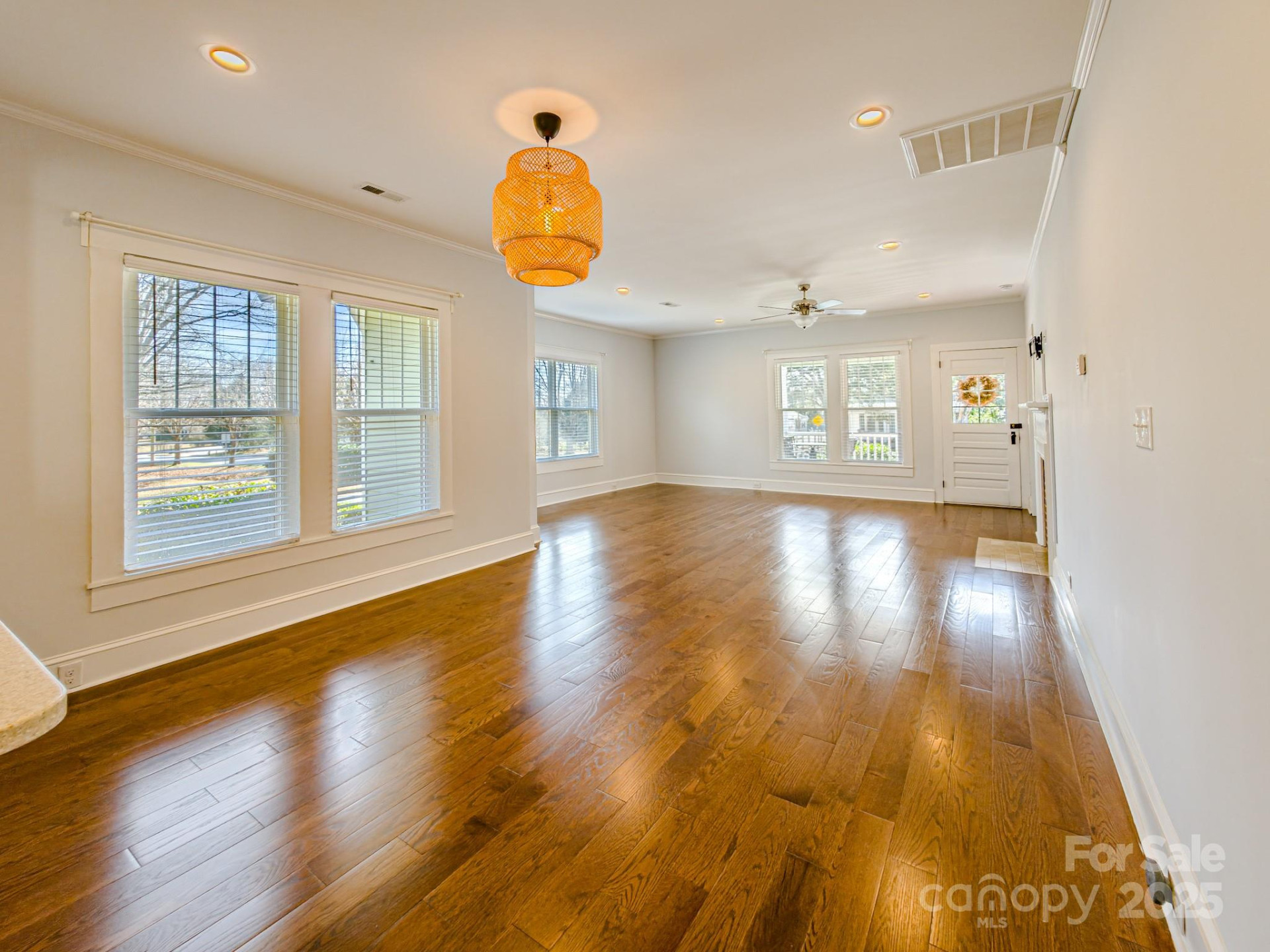 461 Main Street - Photo 3