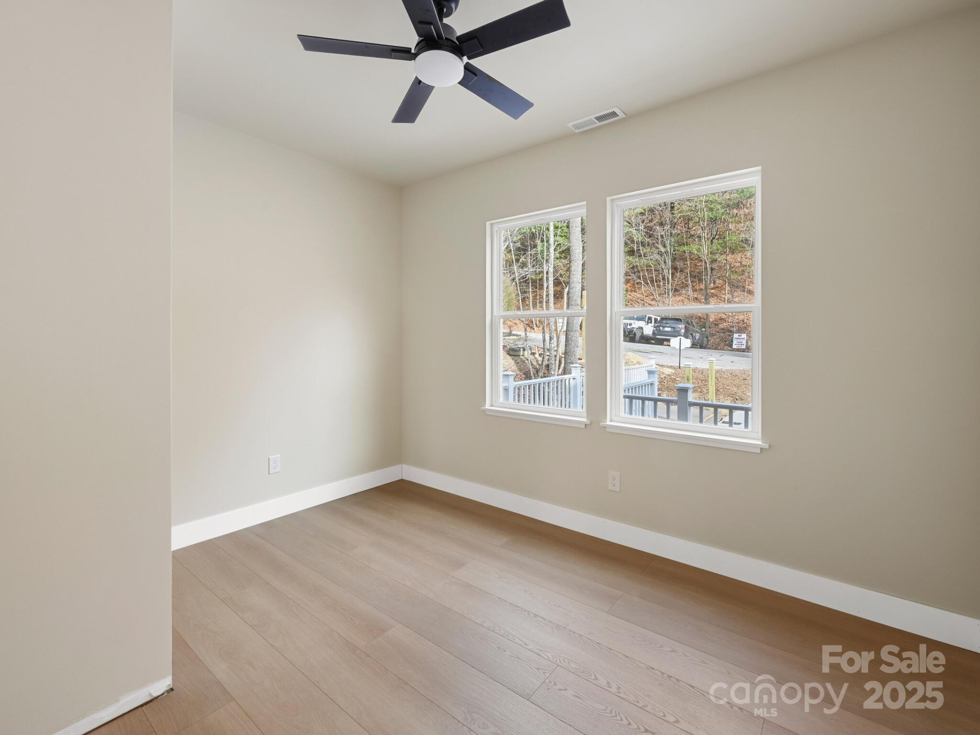 296 Carriage Summitt Way - Photo 13