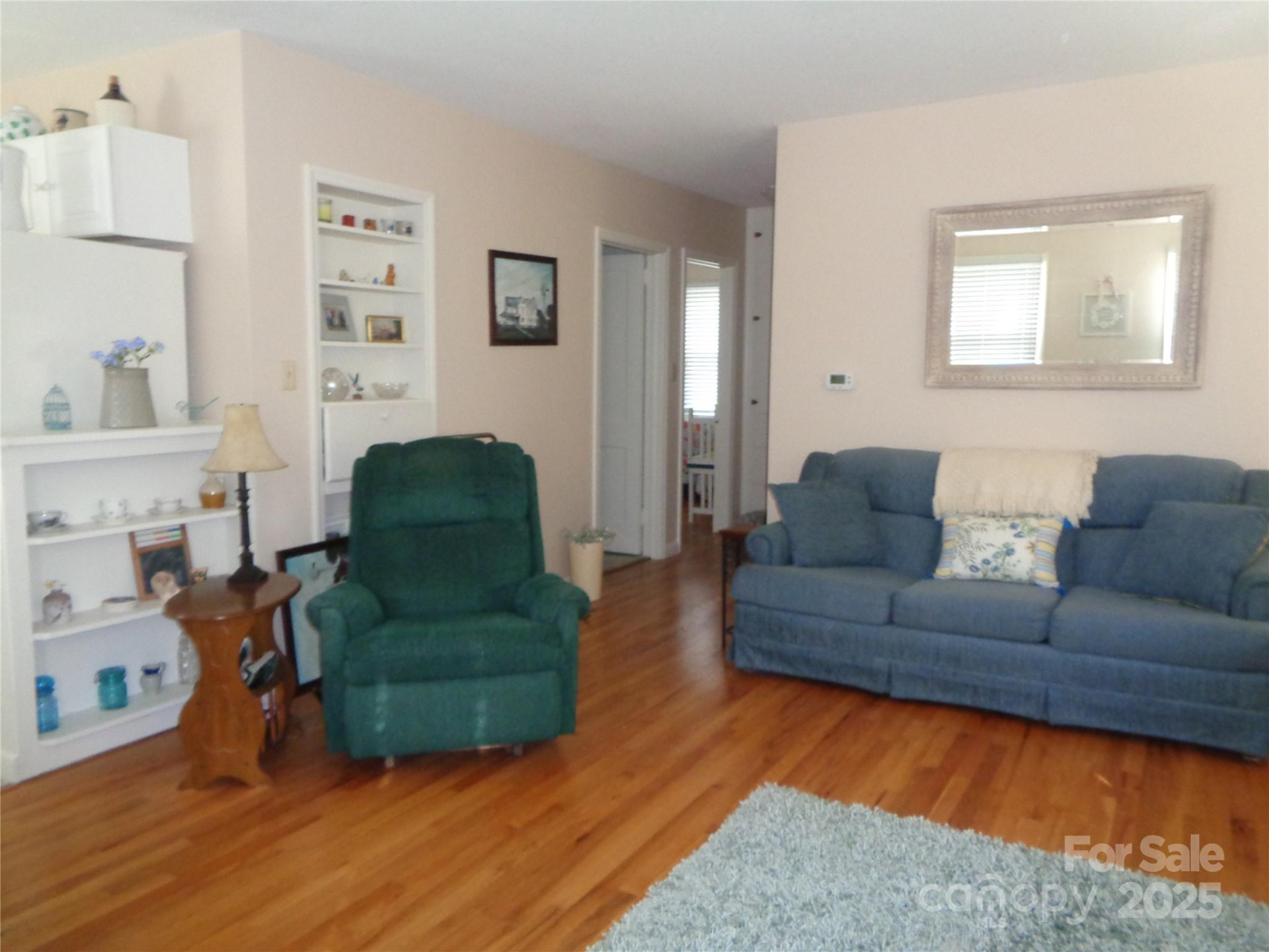 230 Leisure Lane - Photo 4