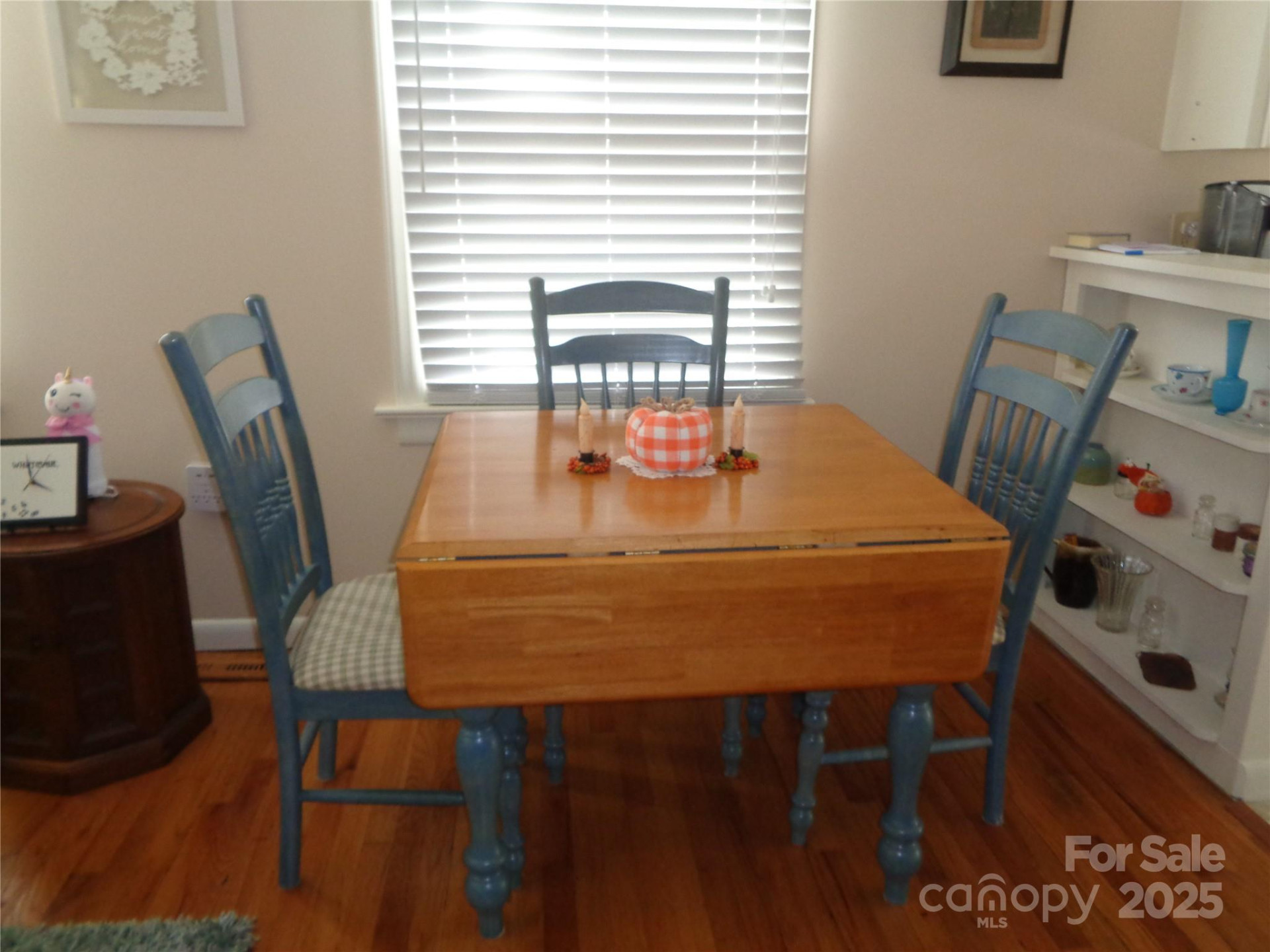 230 Leisure Lane - Photo 6